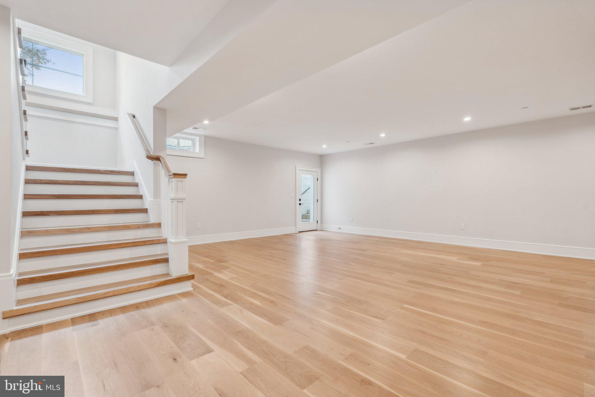 GLEN ECHO HEIGHTS - Residential