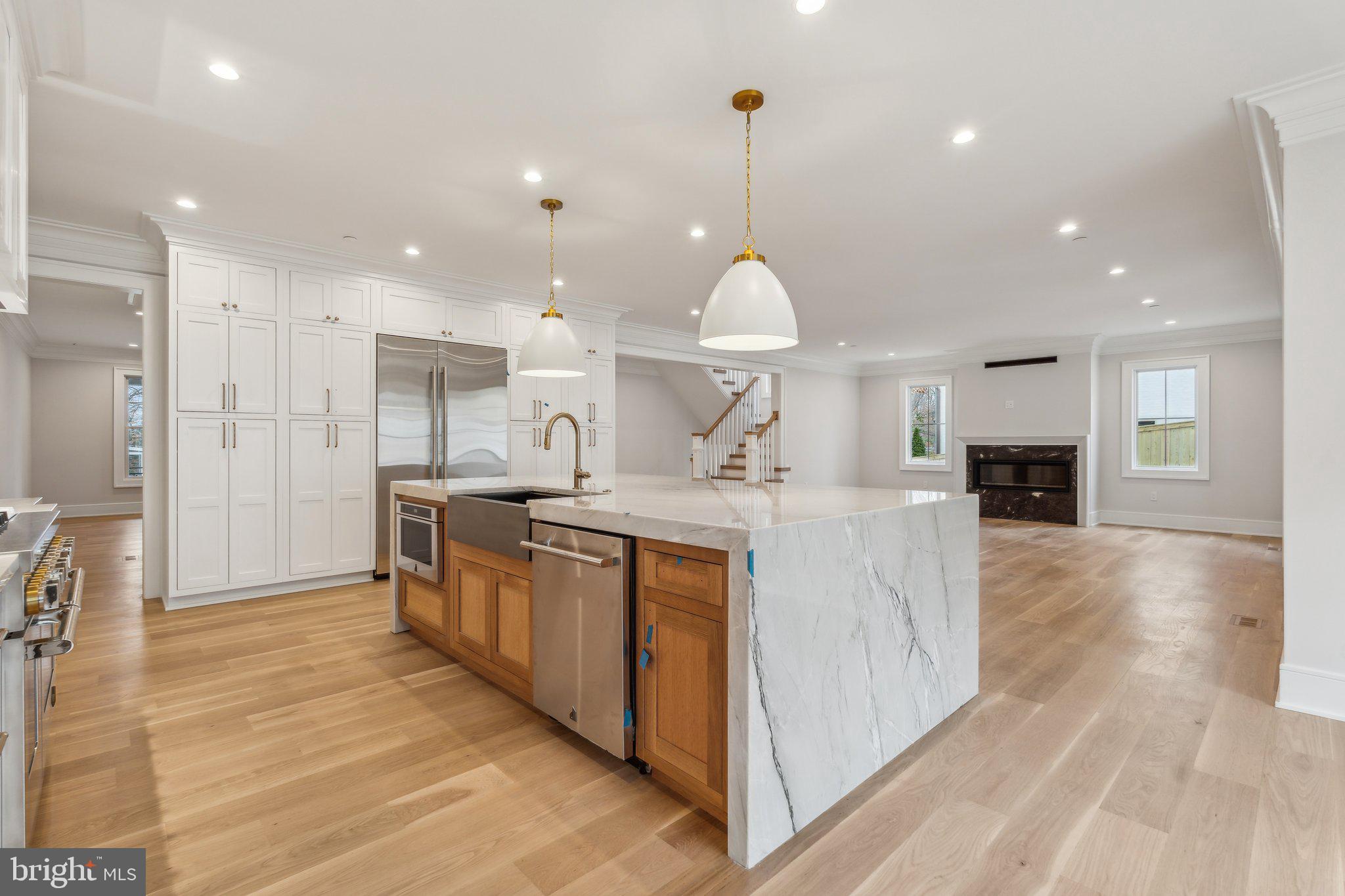 GLEN ECHO HEIGHTS - Residential