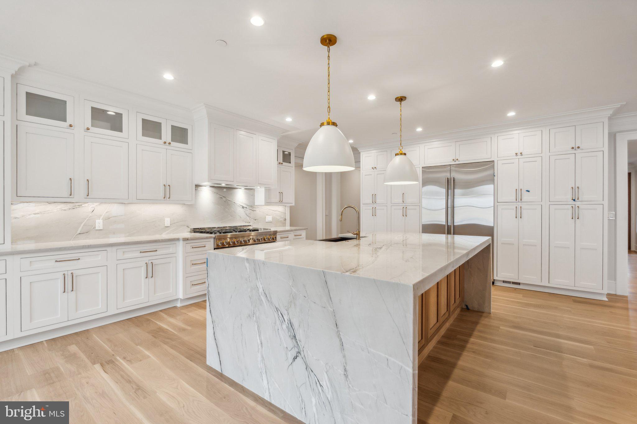 GLEN ECHO HEIGHTS - Residential