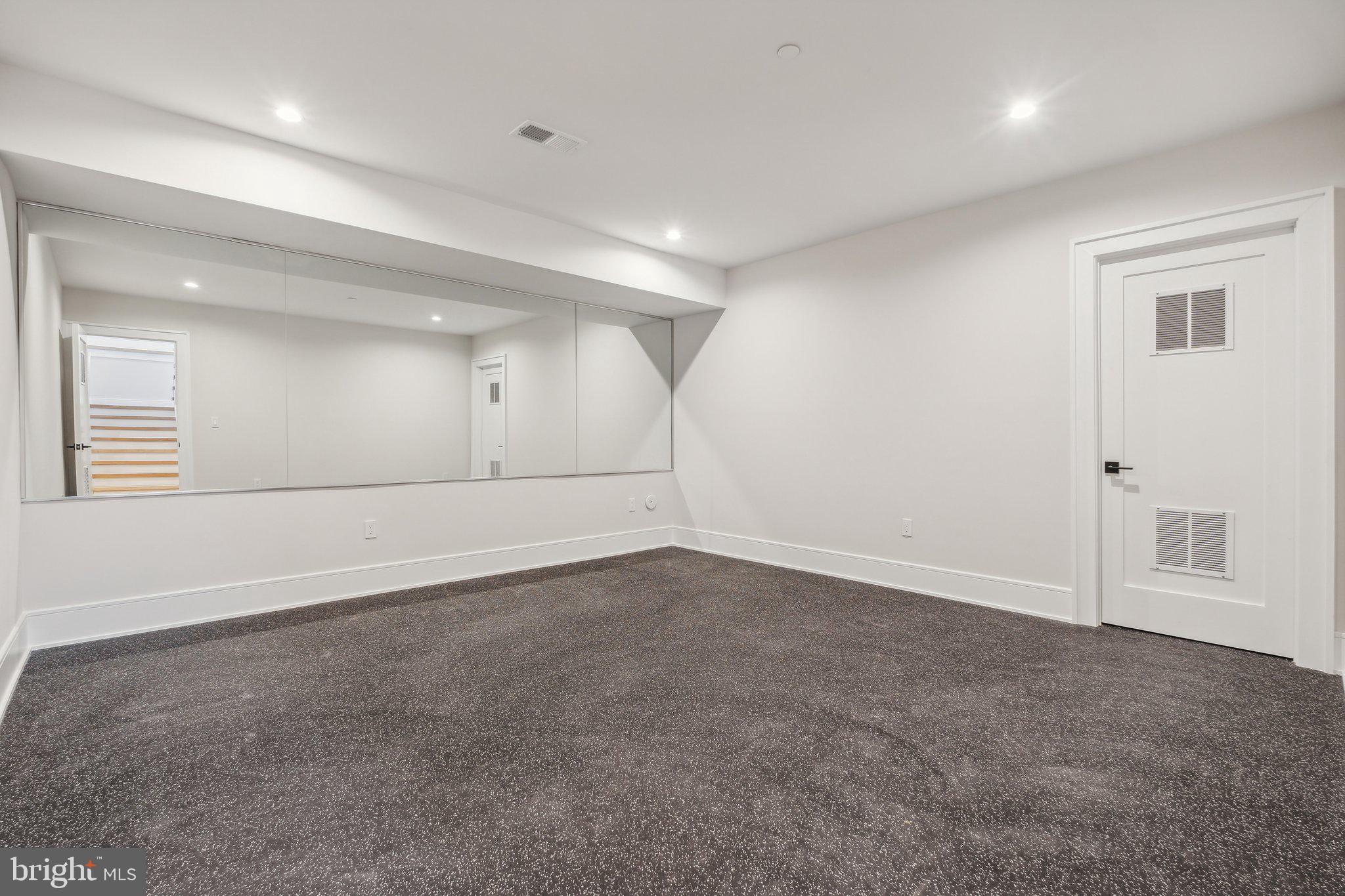 GLEN ECHO HEIGHTS - Residential