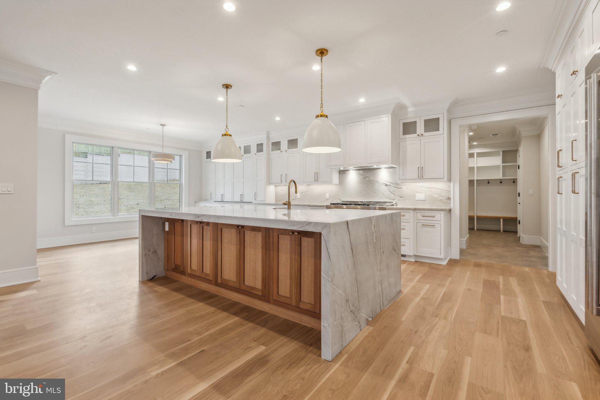 GLEN ECHO HEIGHTS - Residential