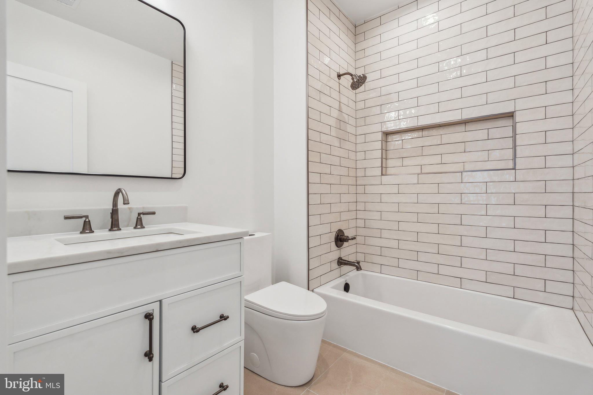 GLEN ECHO HEIGHTS - Residential