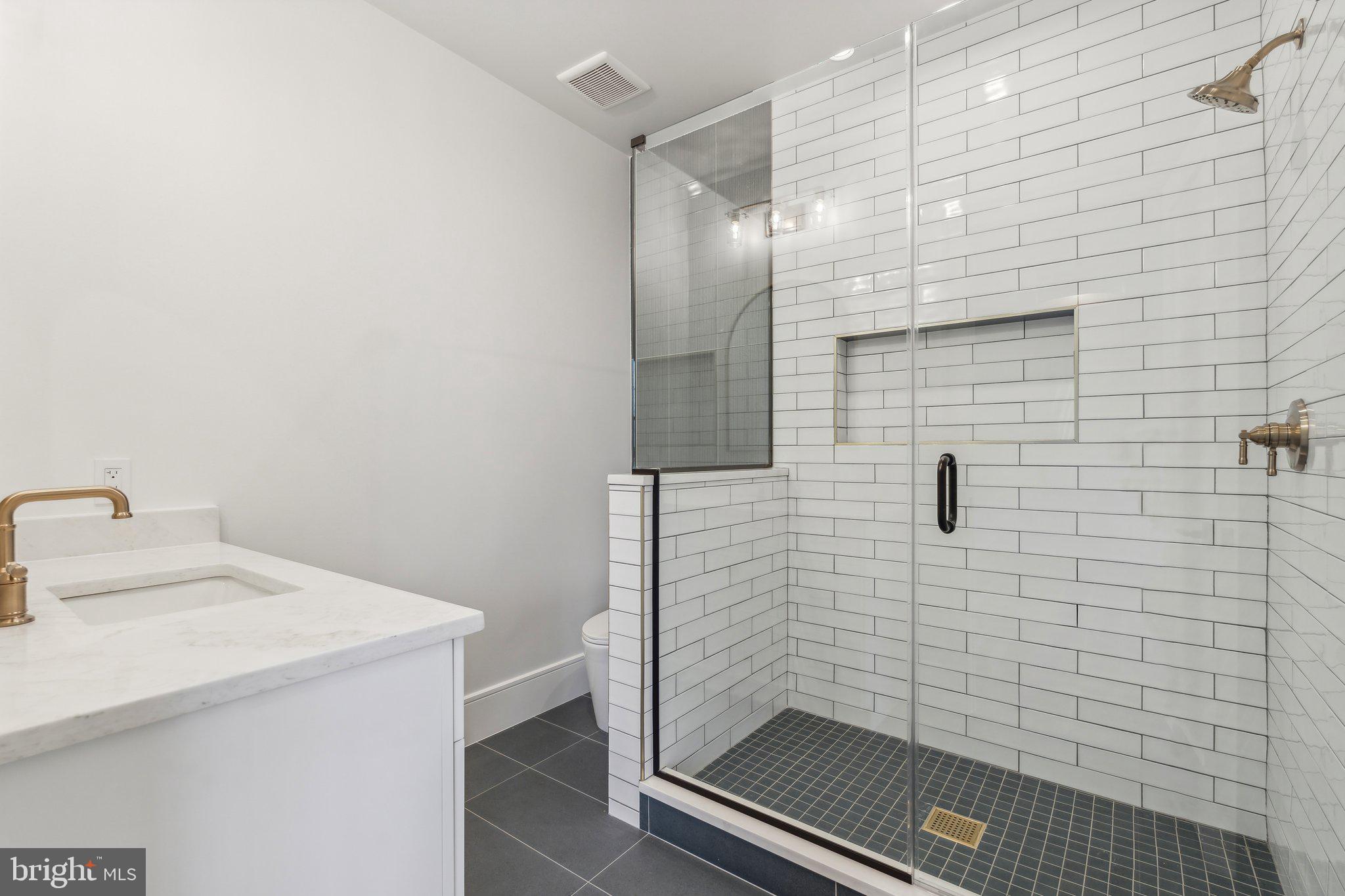 GLEN ECHO HEIGHTS - Residential