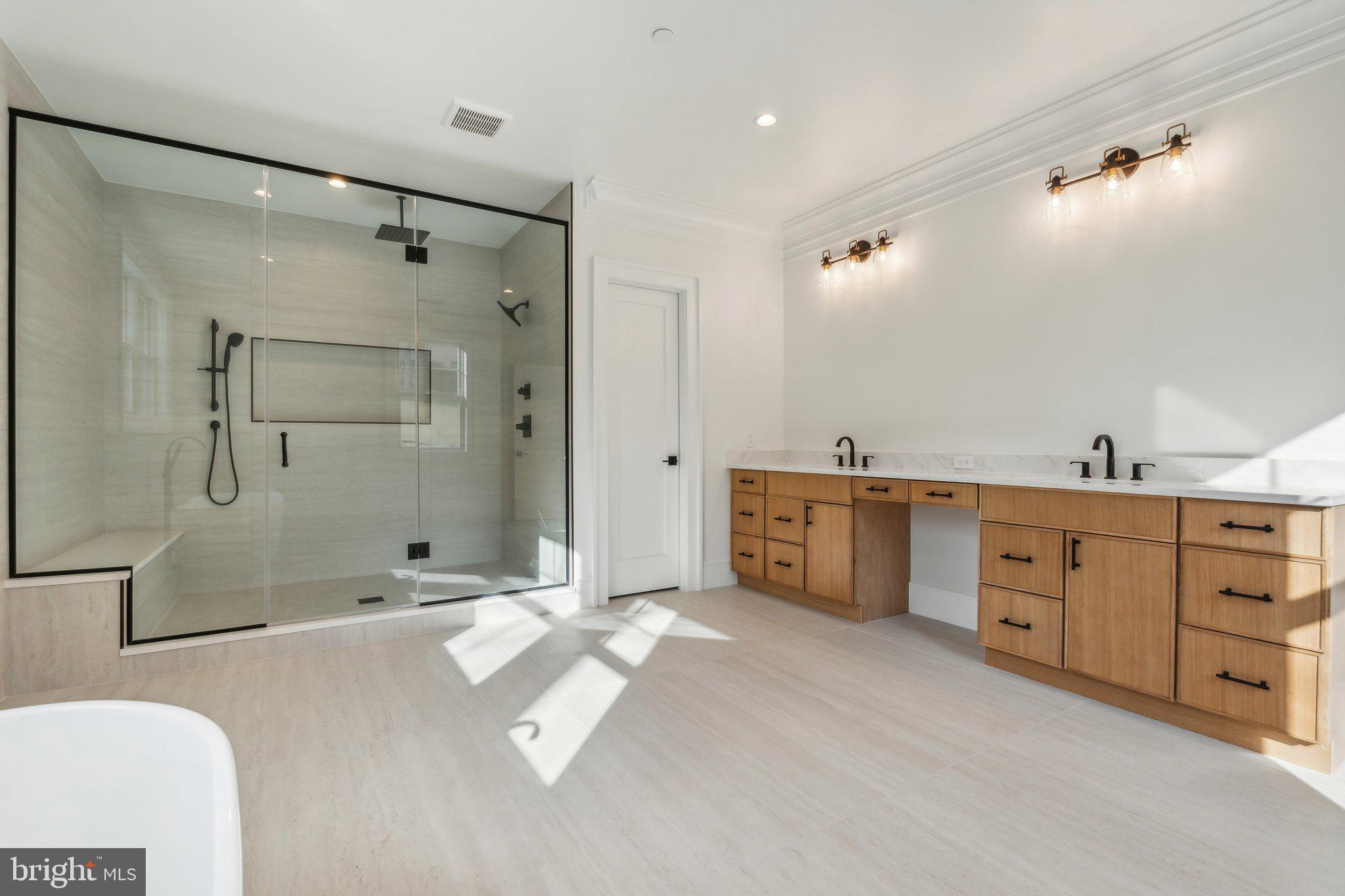 GLEN ECHO HEIGHTS - Residential