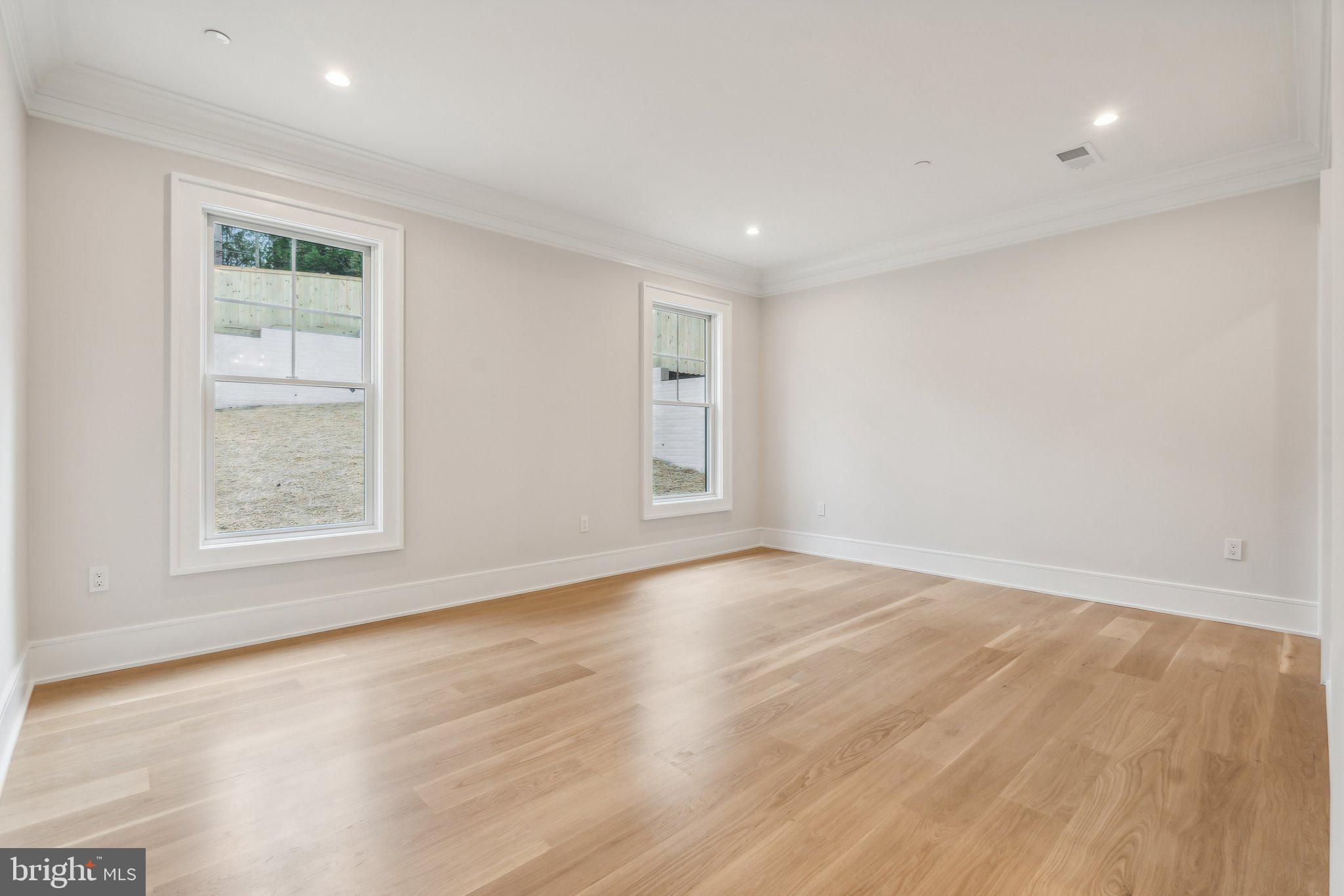 GLEN ECHO HEIGHTS - Residential