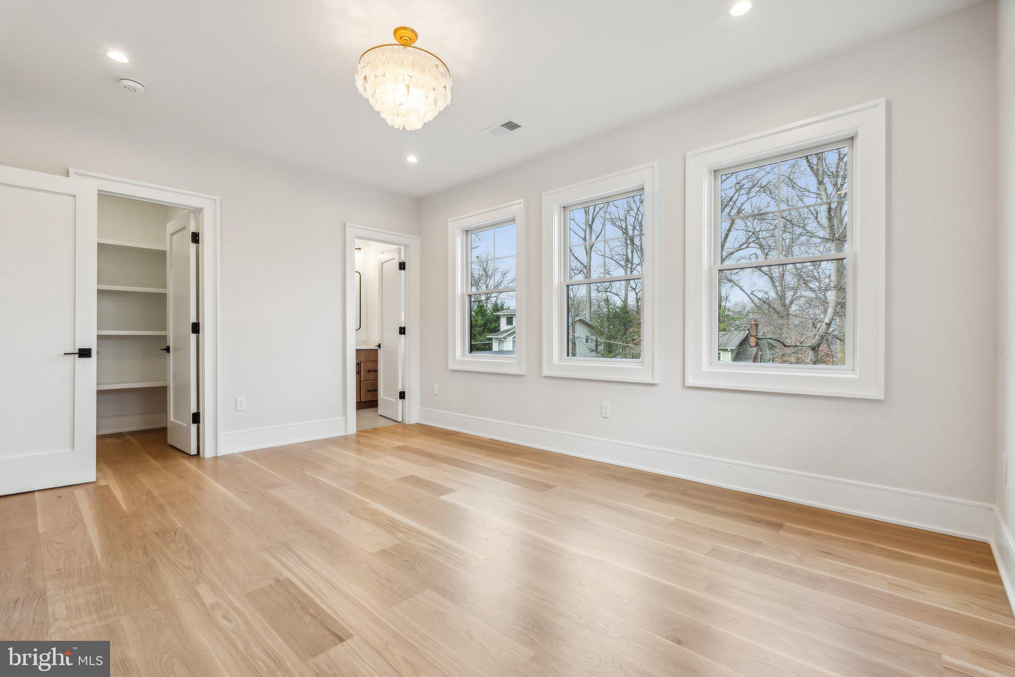 GLEN ECHO HEIGHTS - Residential