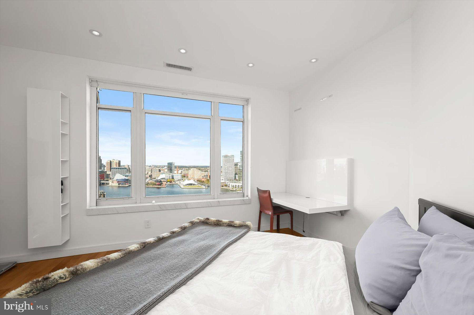 HARBORVIEW - Residential