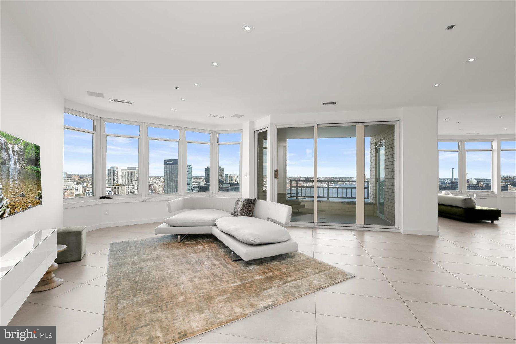 HARBORVIEW - Residential