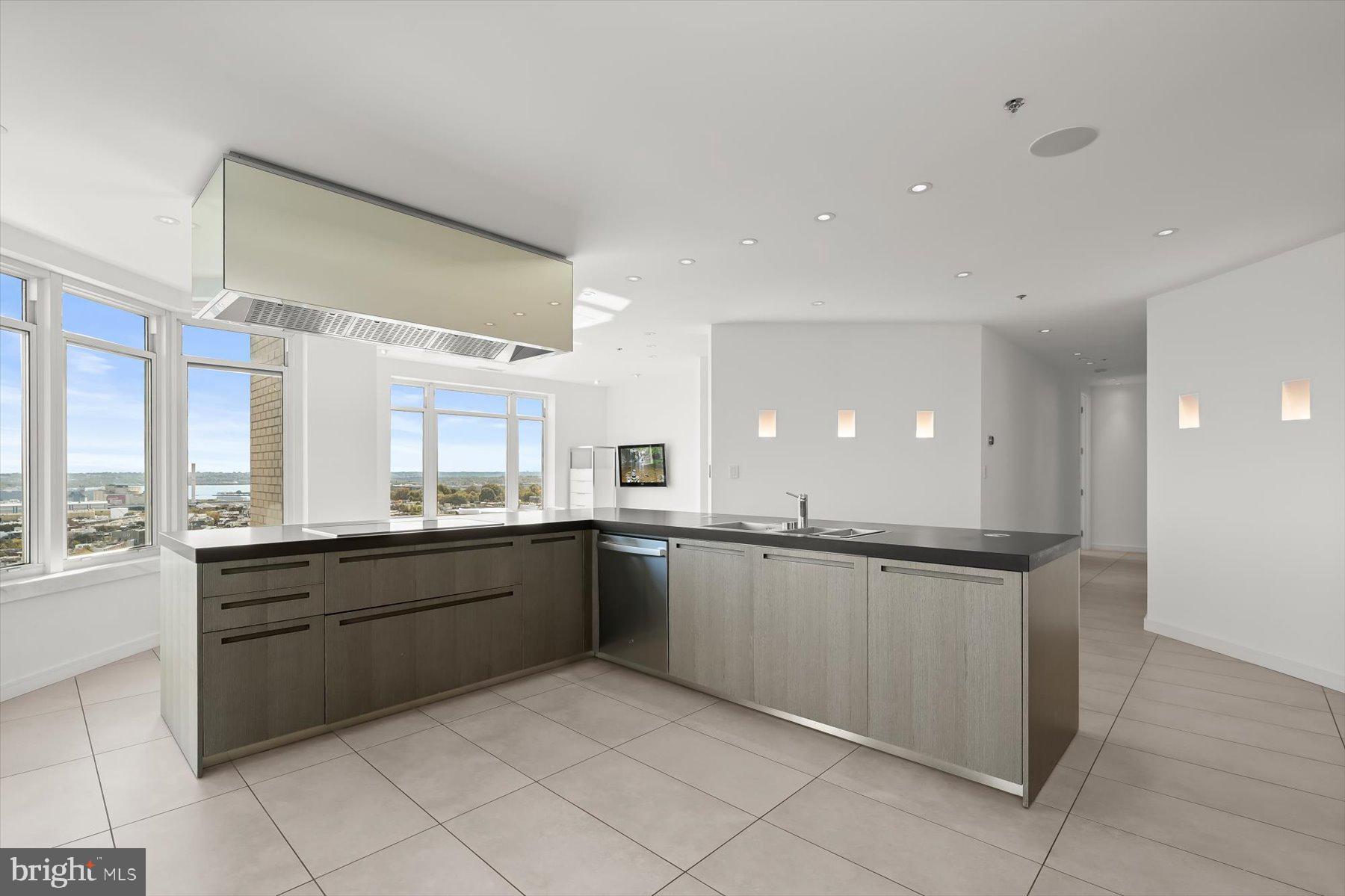 HARBORVIEW - Residential