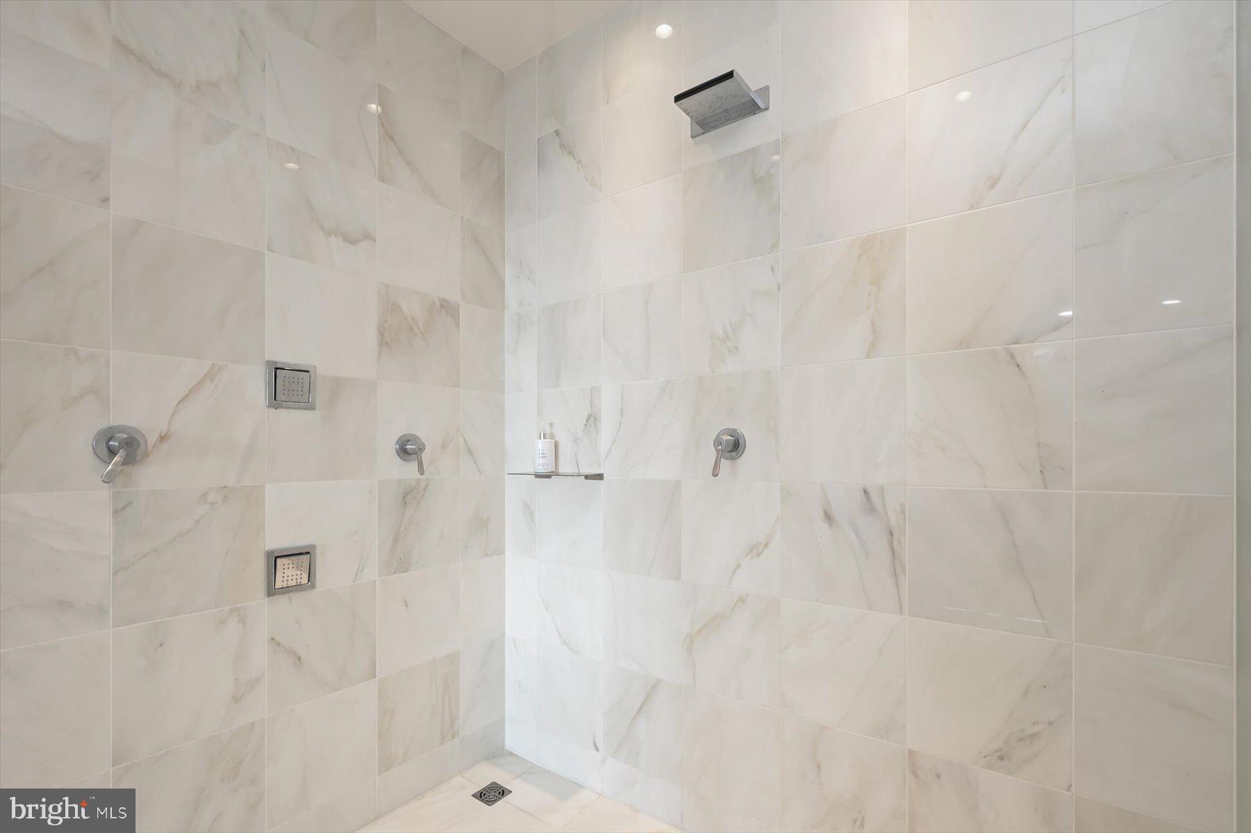 HARBORVIEW - Residential