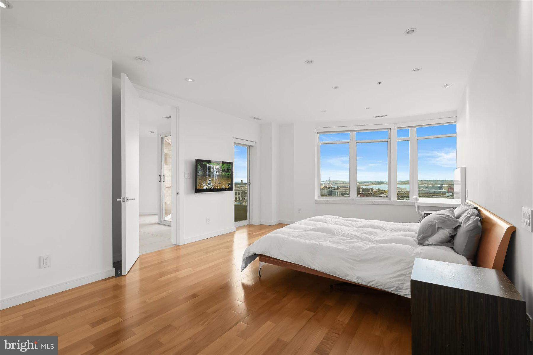 HARBORVIEW - Residential