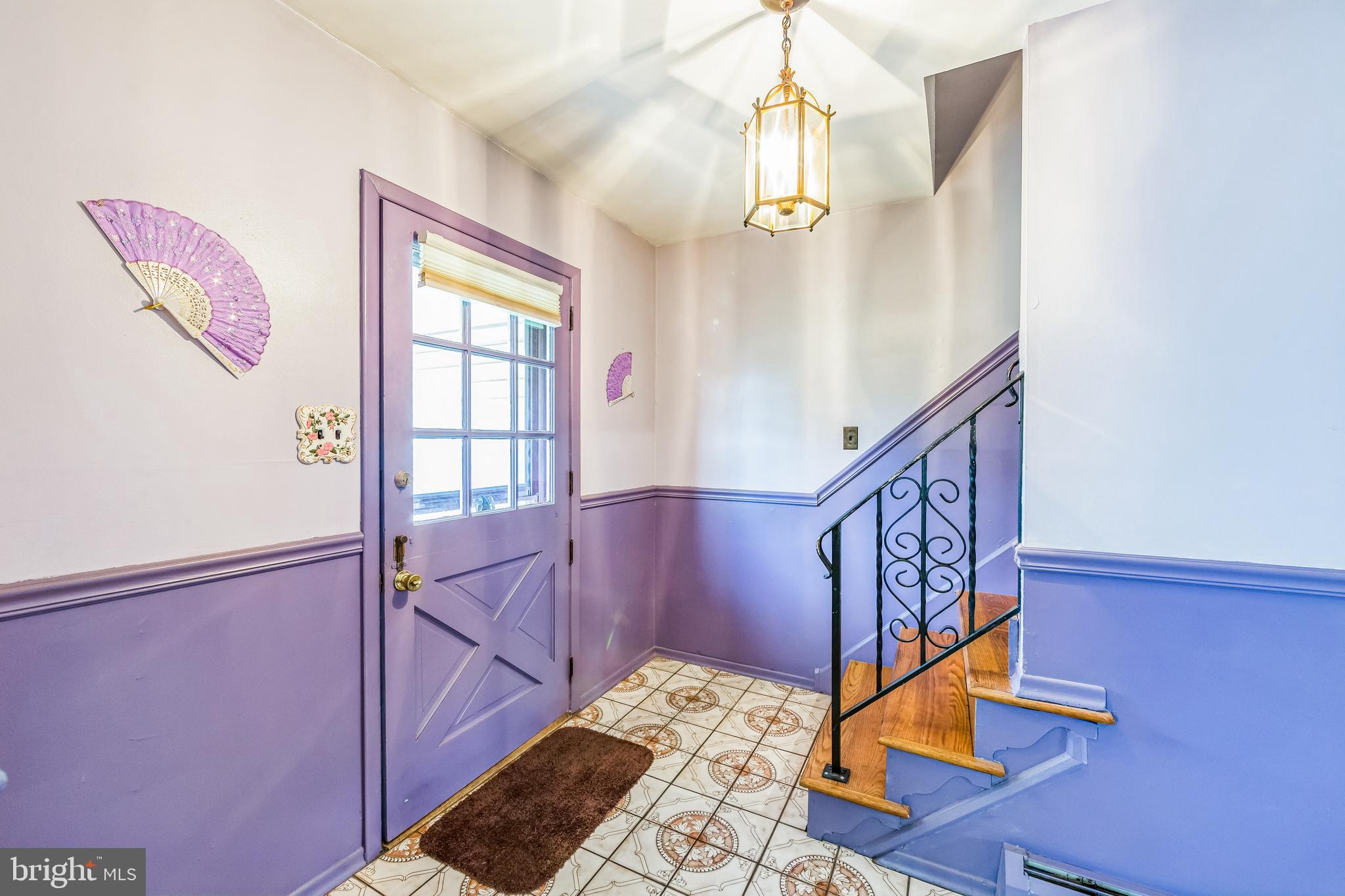 MEETINGHOUSE VIL - Residential