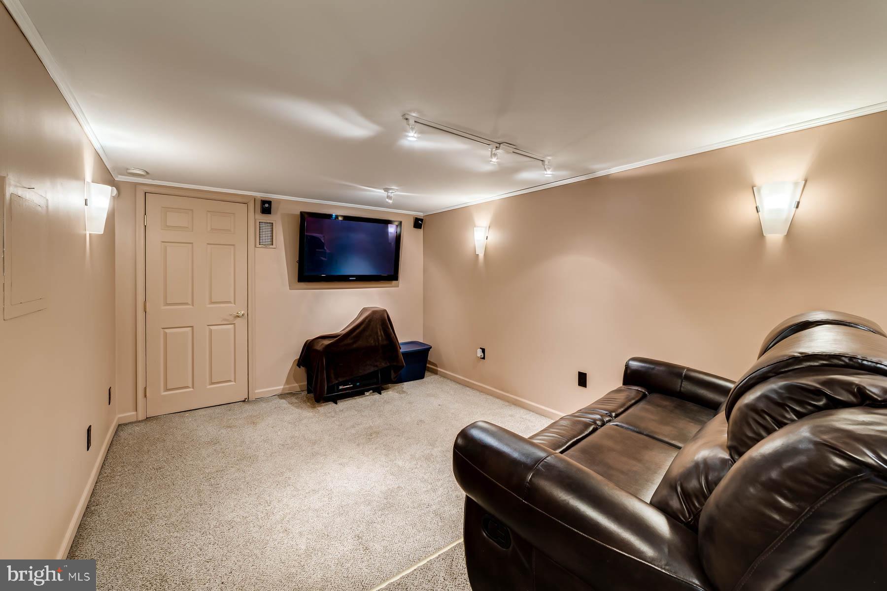 SEMINARY HILL - Residential