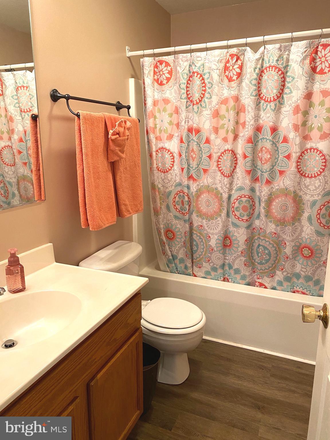 RIDGEFIELD - Residential