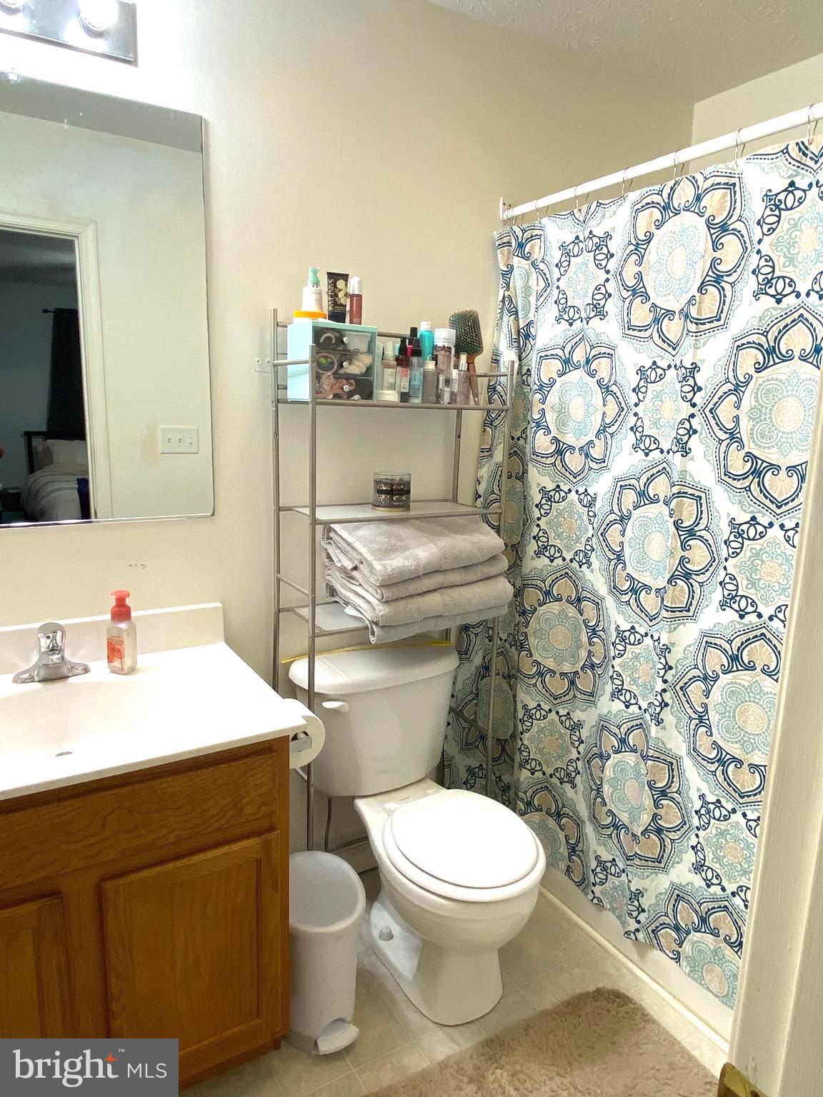 RIDGEFIELD - Residential