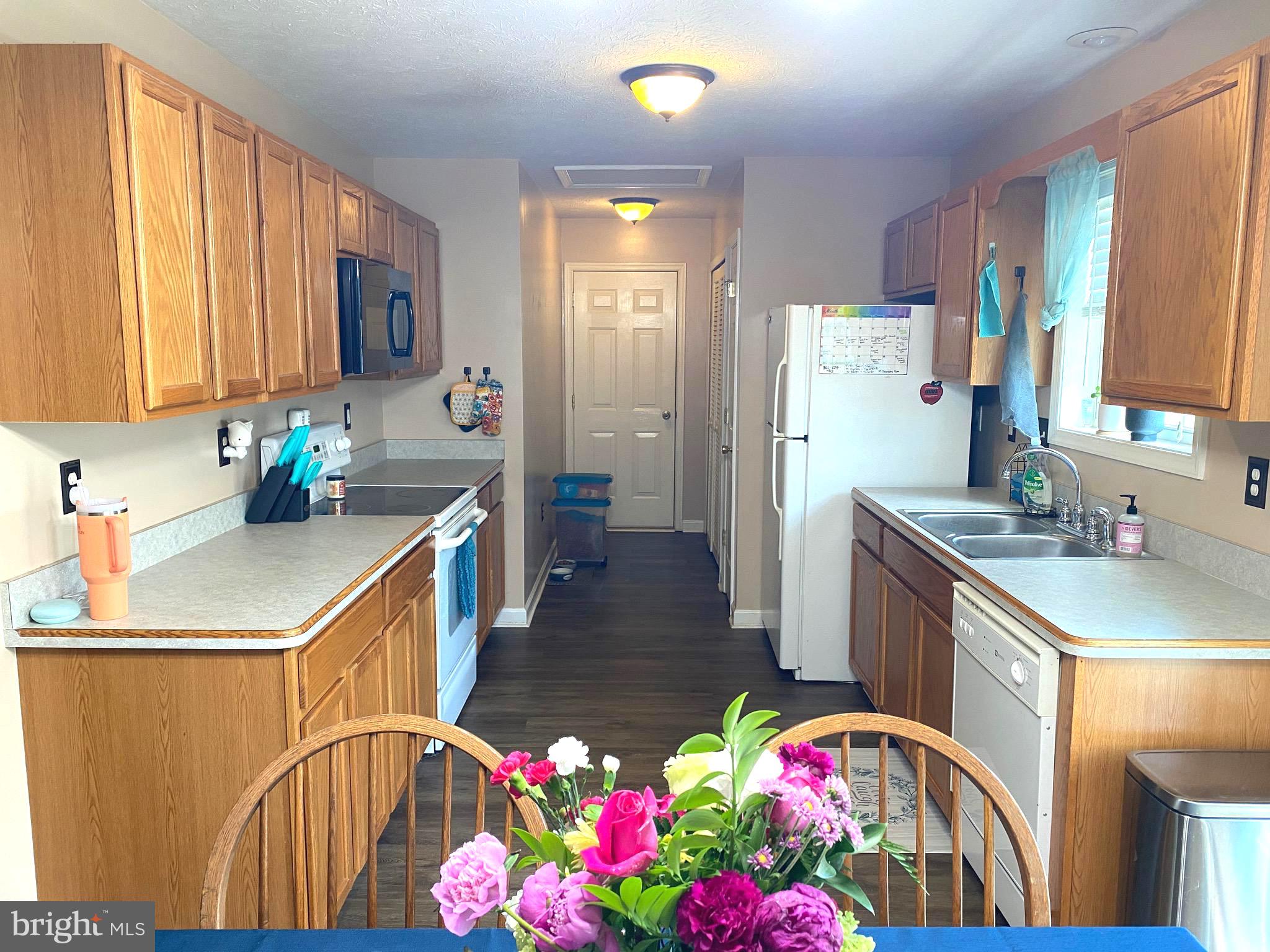 RIDGEFIELD - Residential