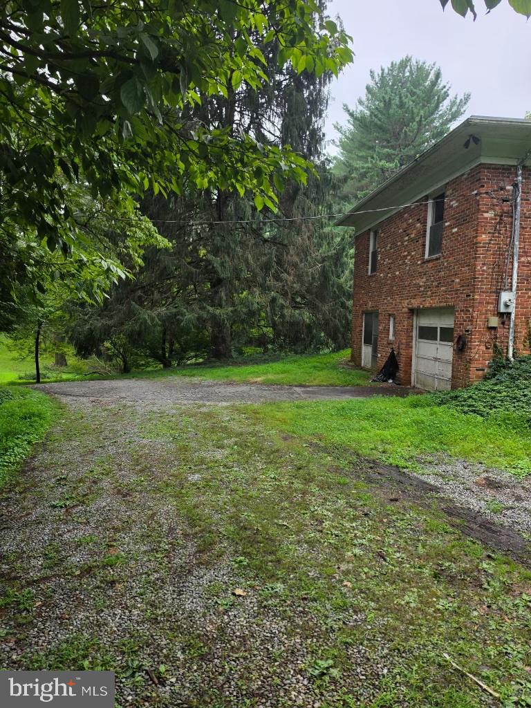 11709 ADMIRALS COURT