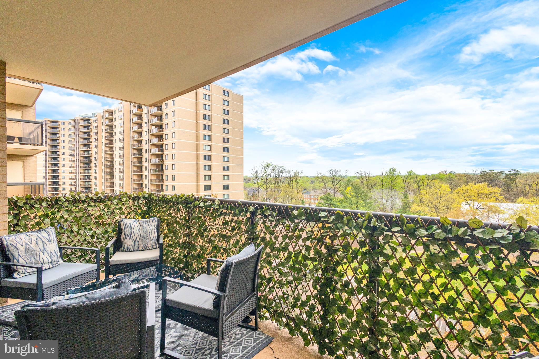 WATERGATE AT LANDMARK - Residential Lease