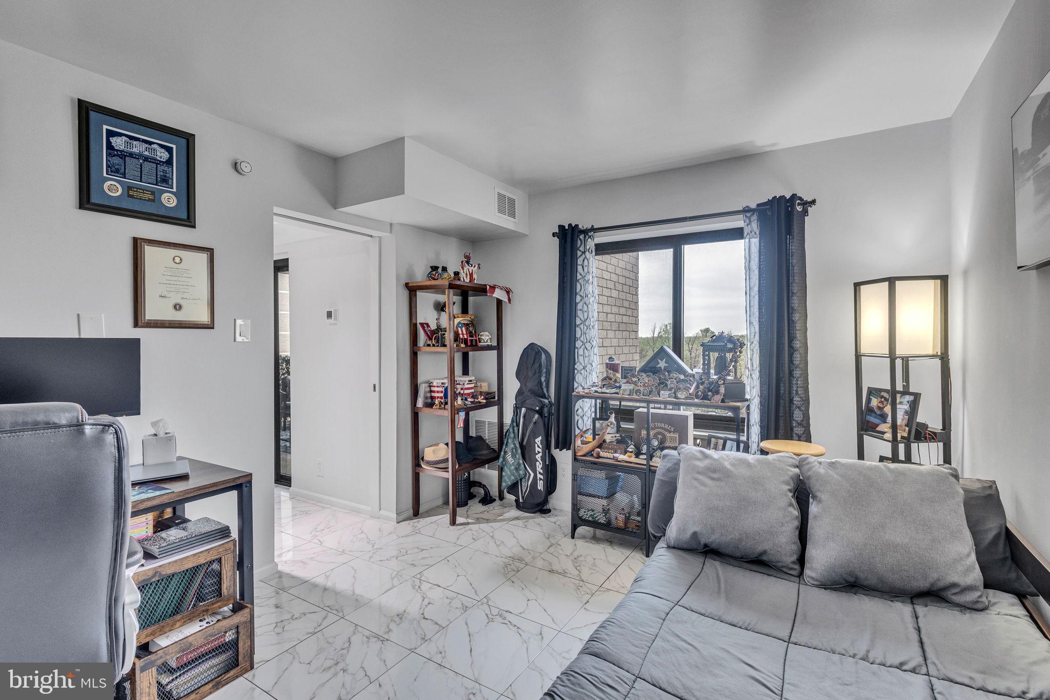 WATERGATE AT LANDMARK - Residential Lease