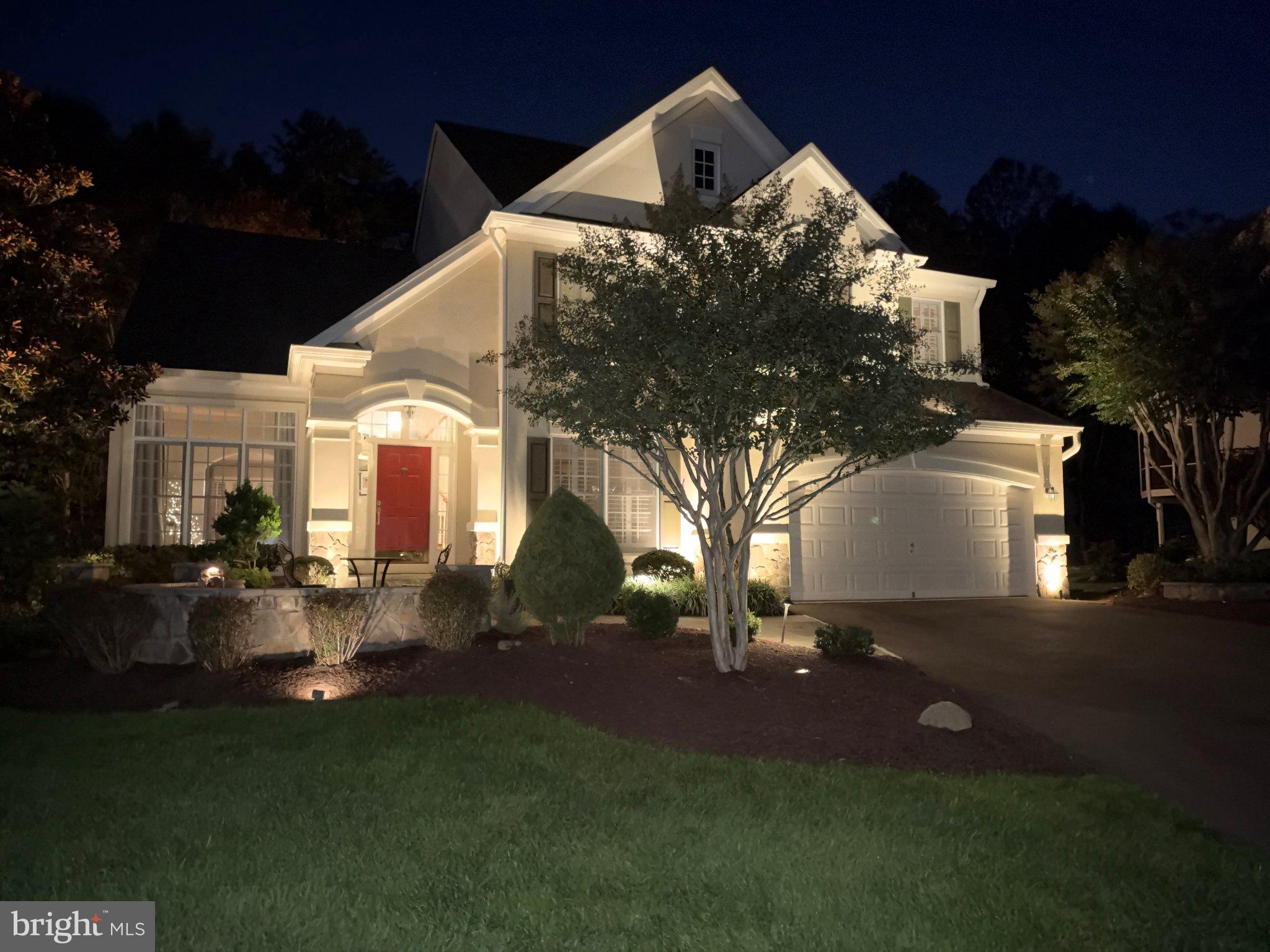 4774 SUN ORCHARD DRIVE
