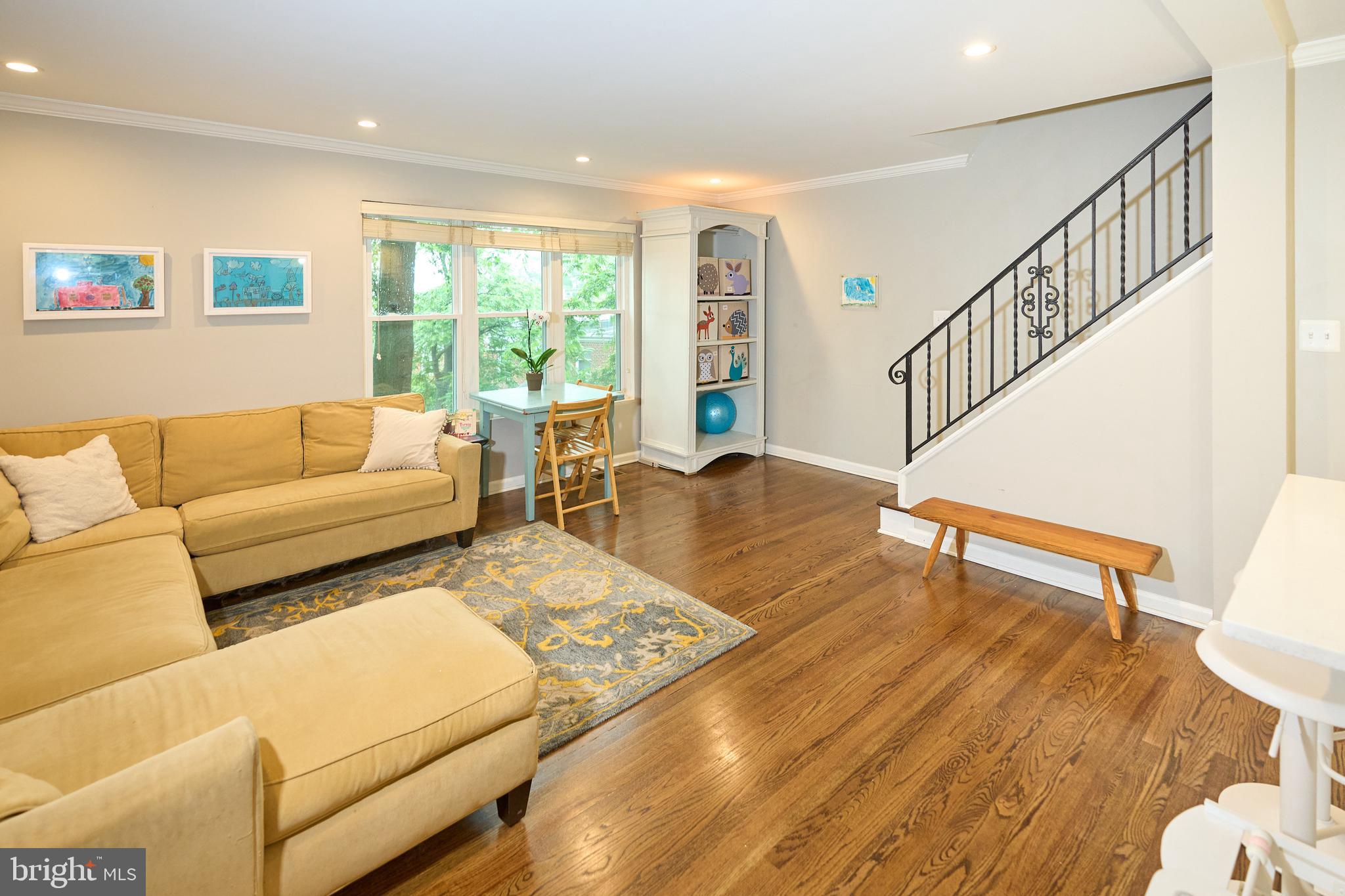 WARWICK VILLAGE - Residential Lease