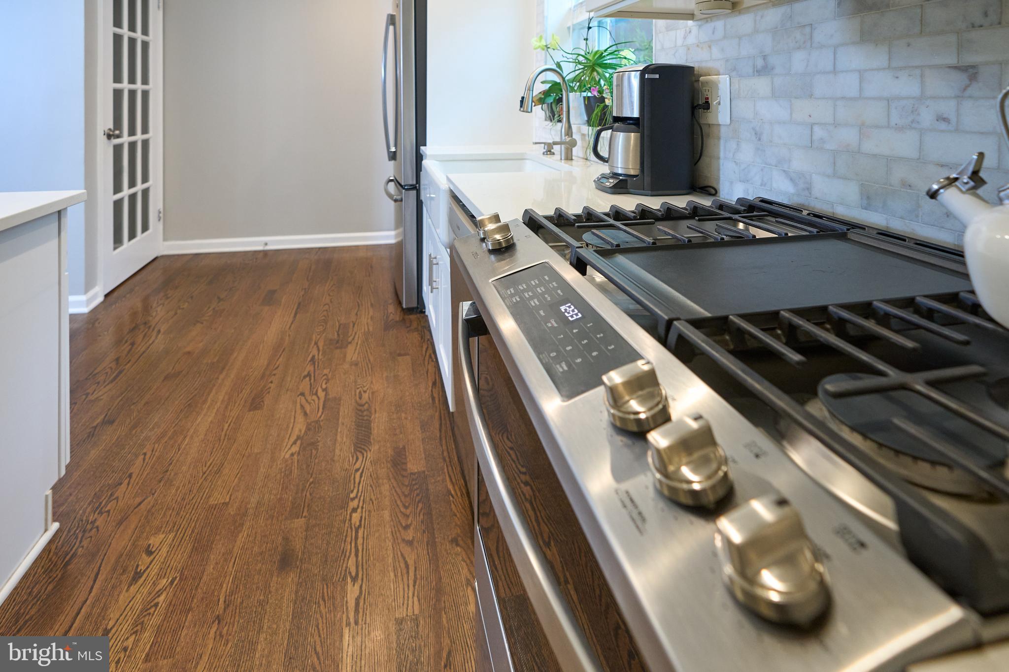 WARWICK VILLAGE - Residential Lease