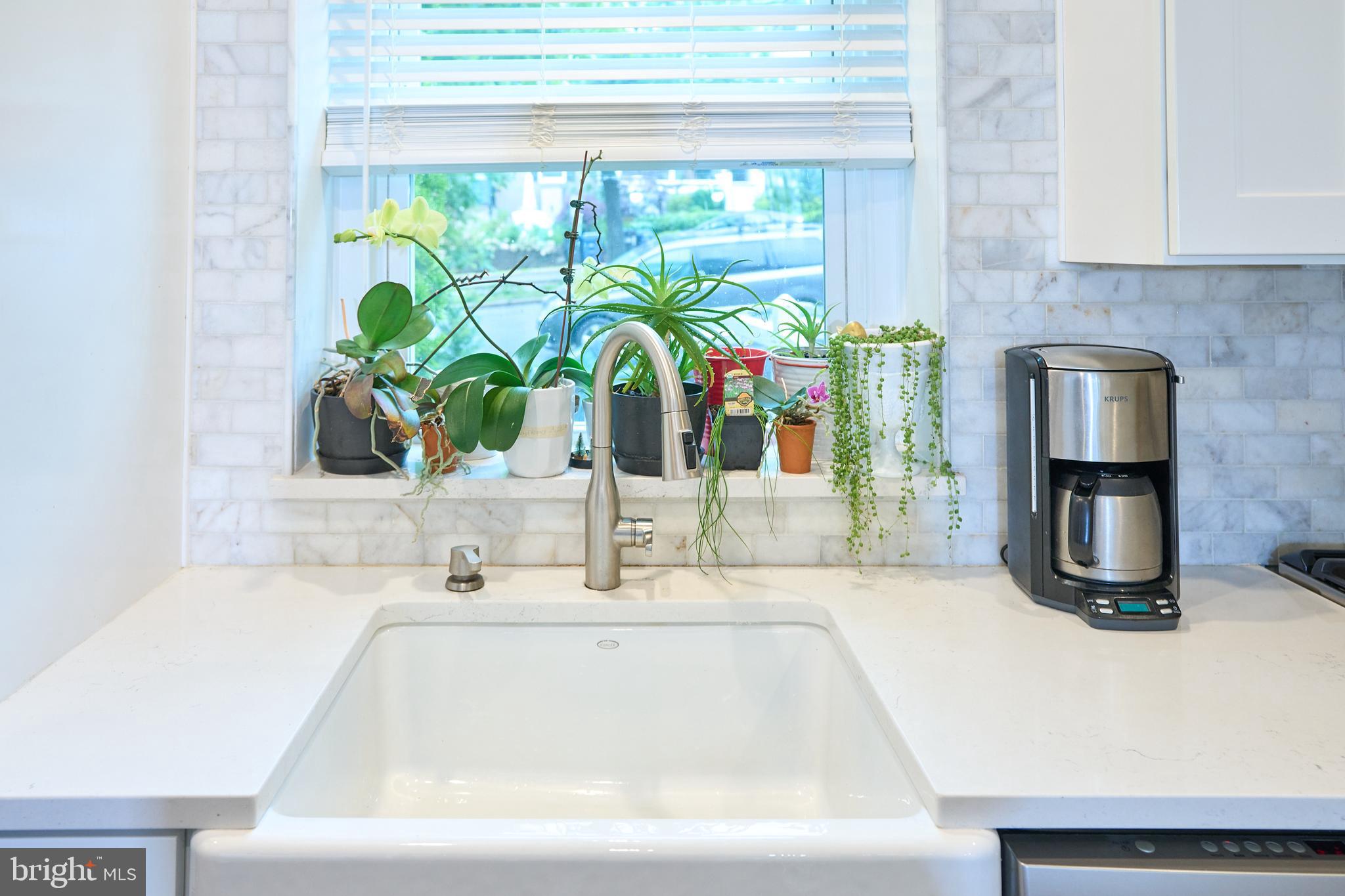 WARWICK VILLAGE - Residential Lease