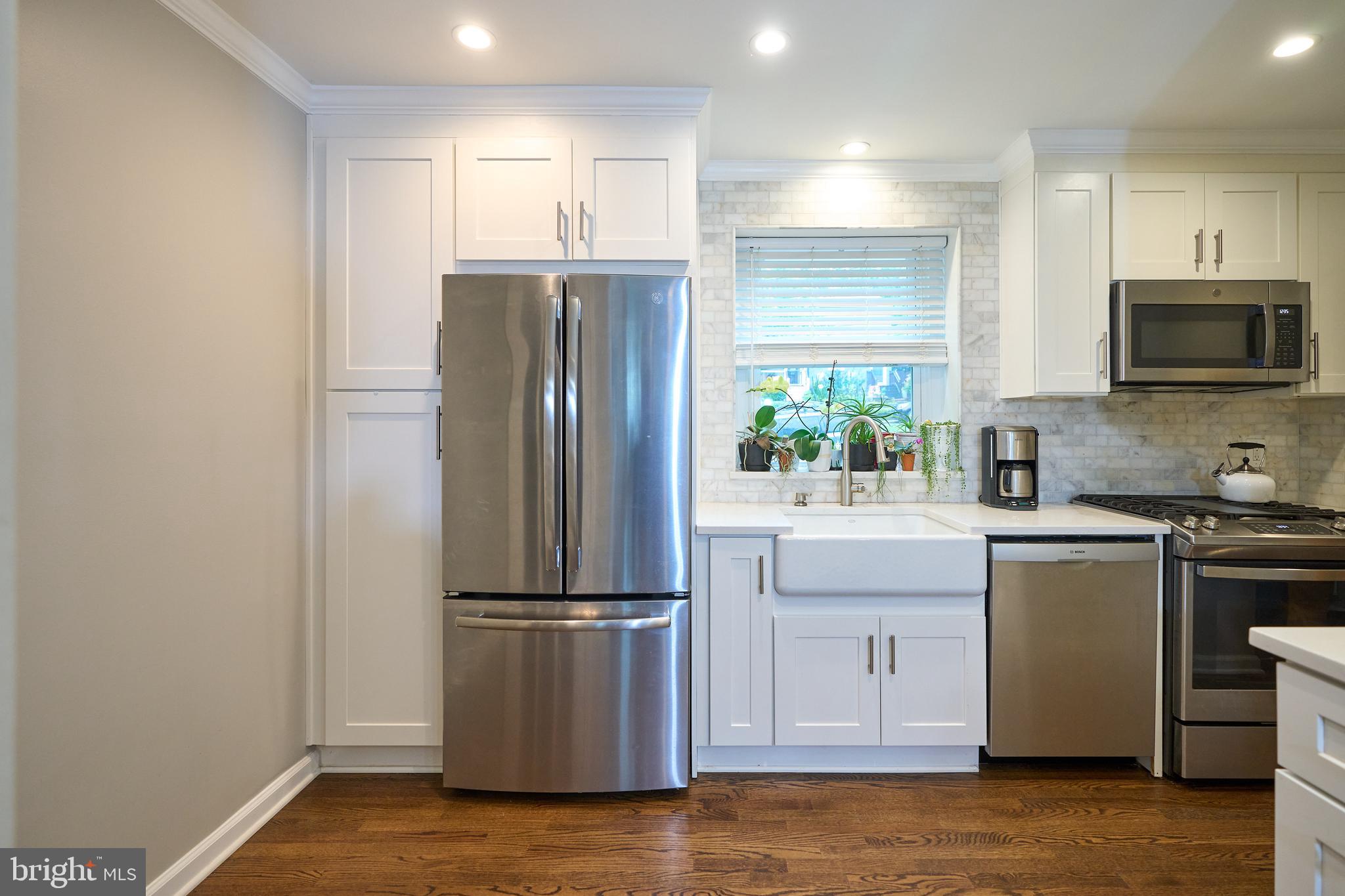 WARWICK VILLAGE - Residential Lease