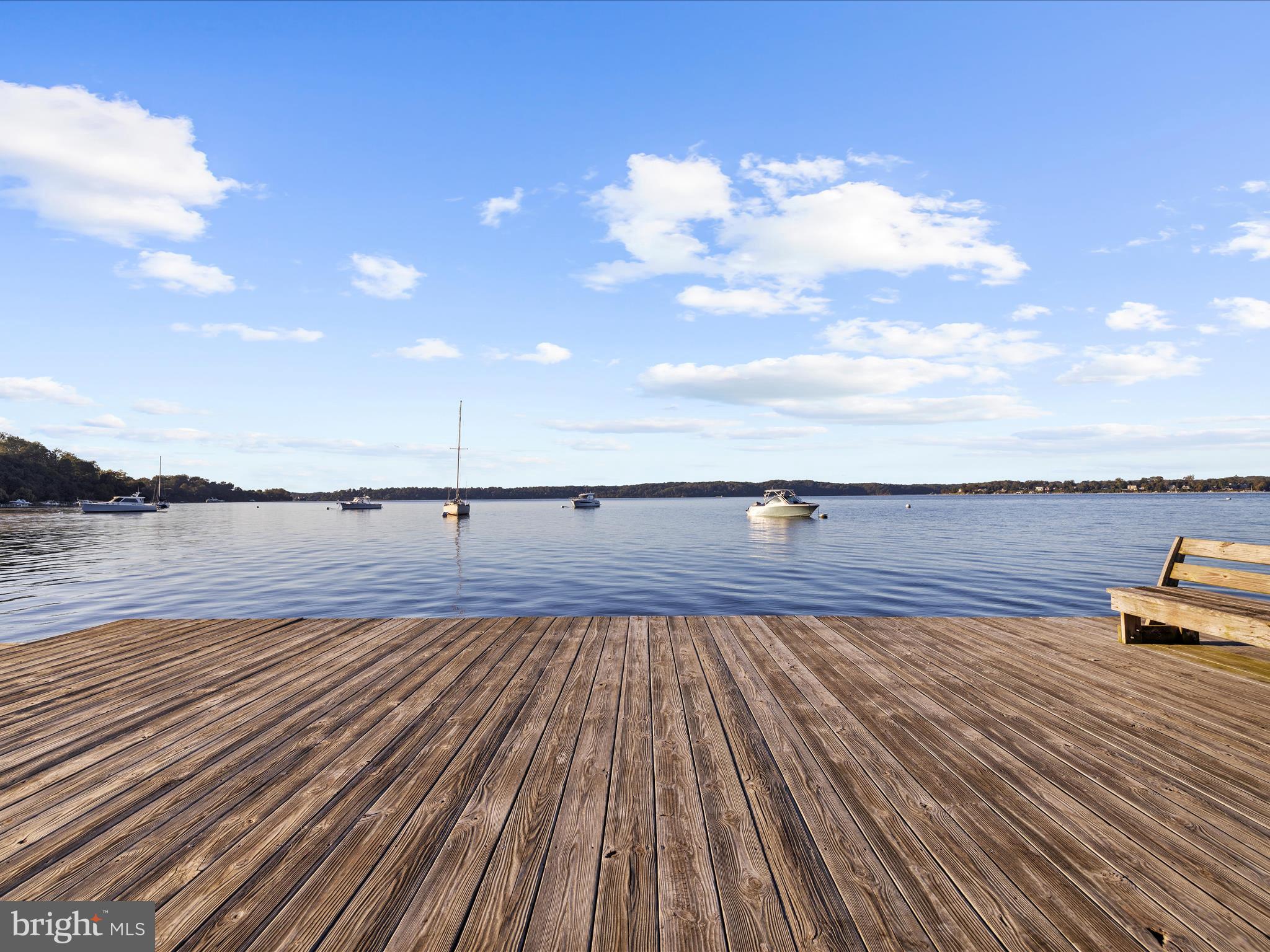 ROUND BAY - Residential