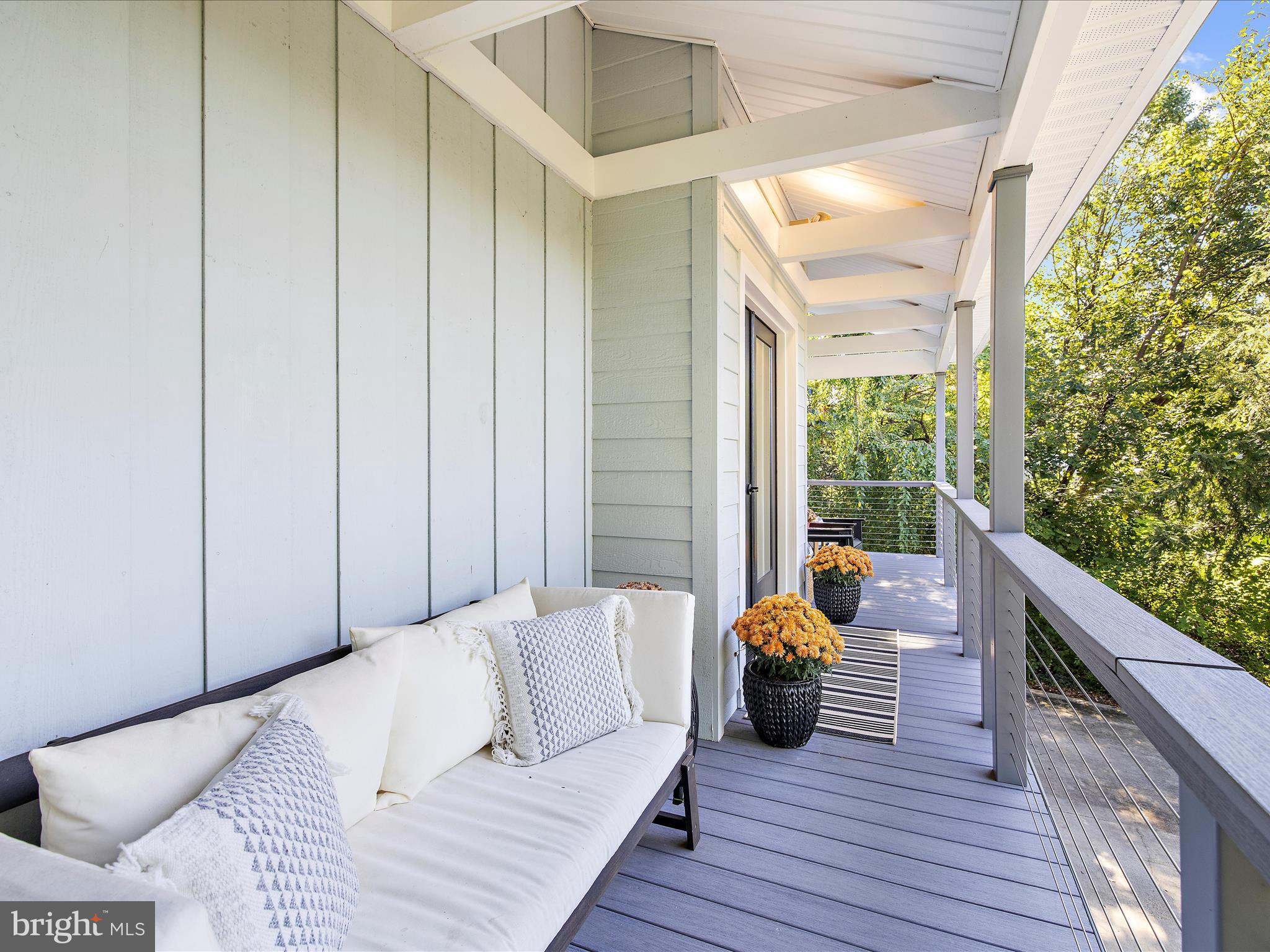 ROUND BAY - Residential