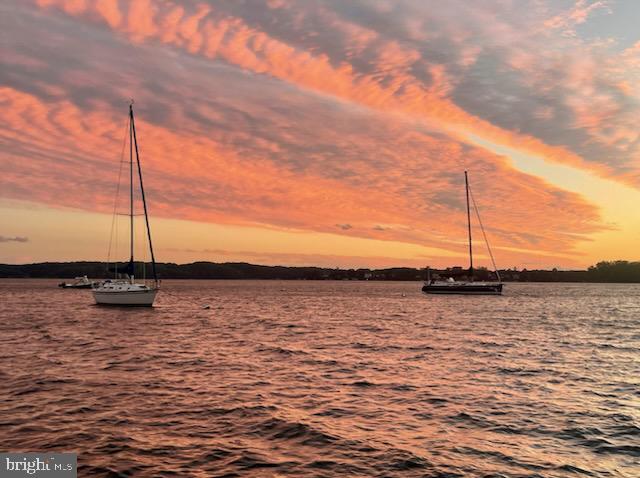 ROUND BAY - Residential