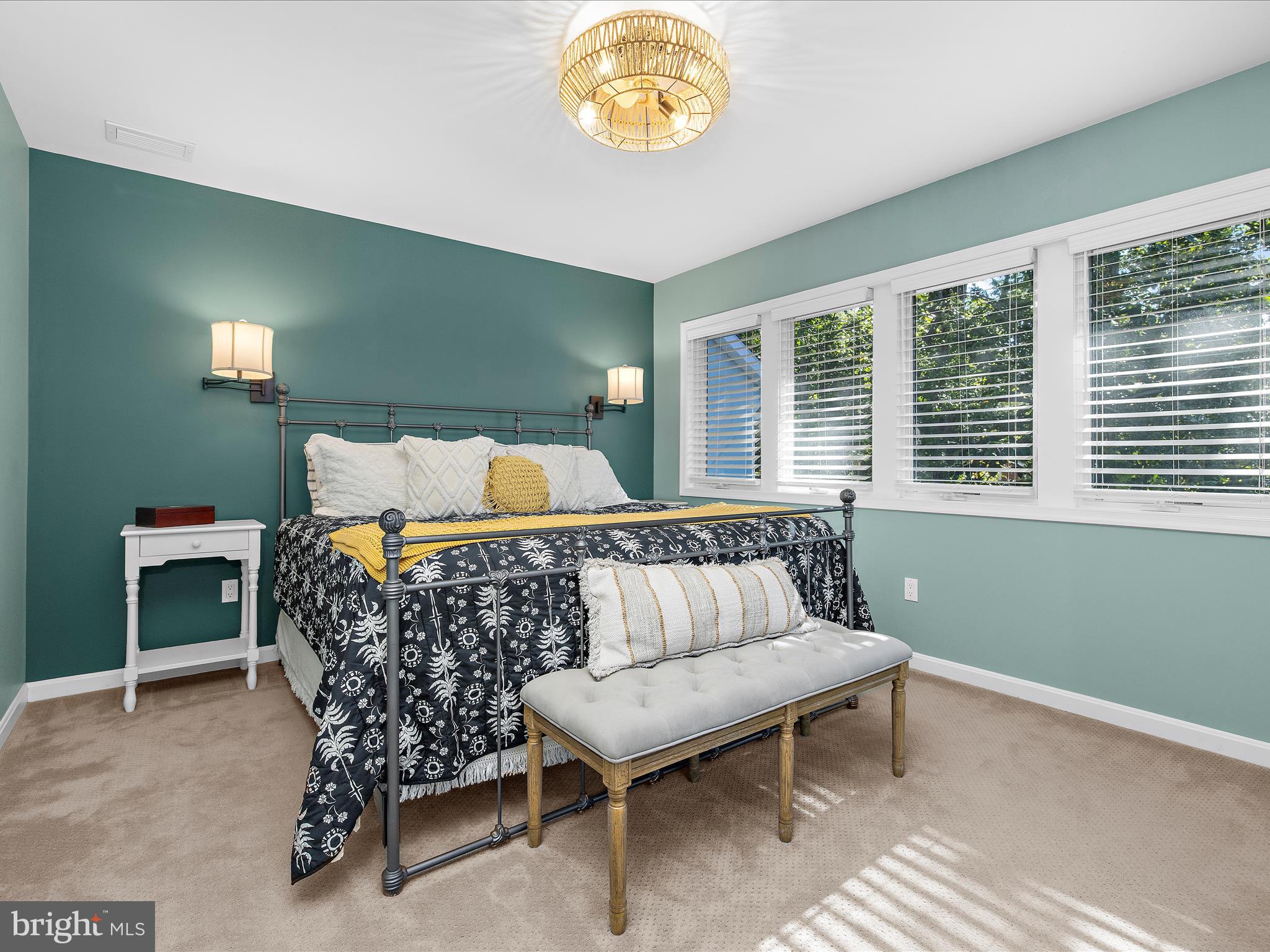 ROUND BAY - Residential