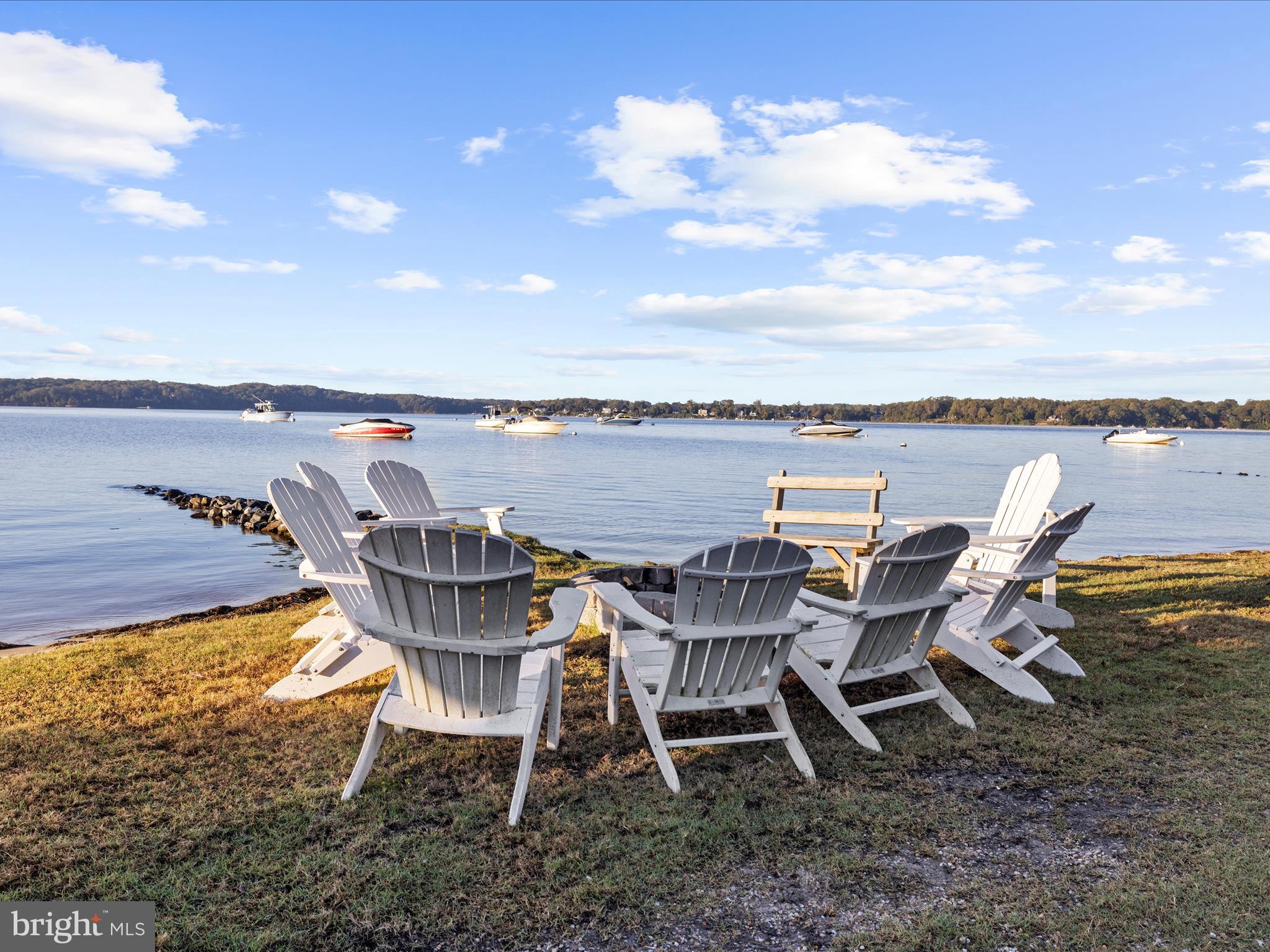 ROUND BAY - Residential