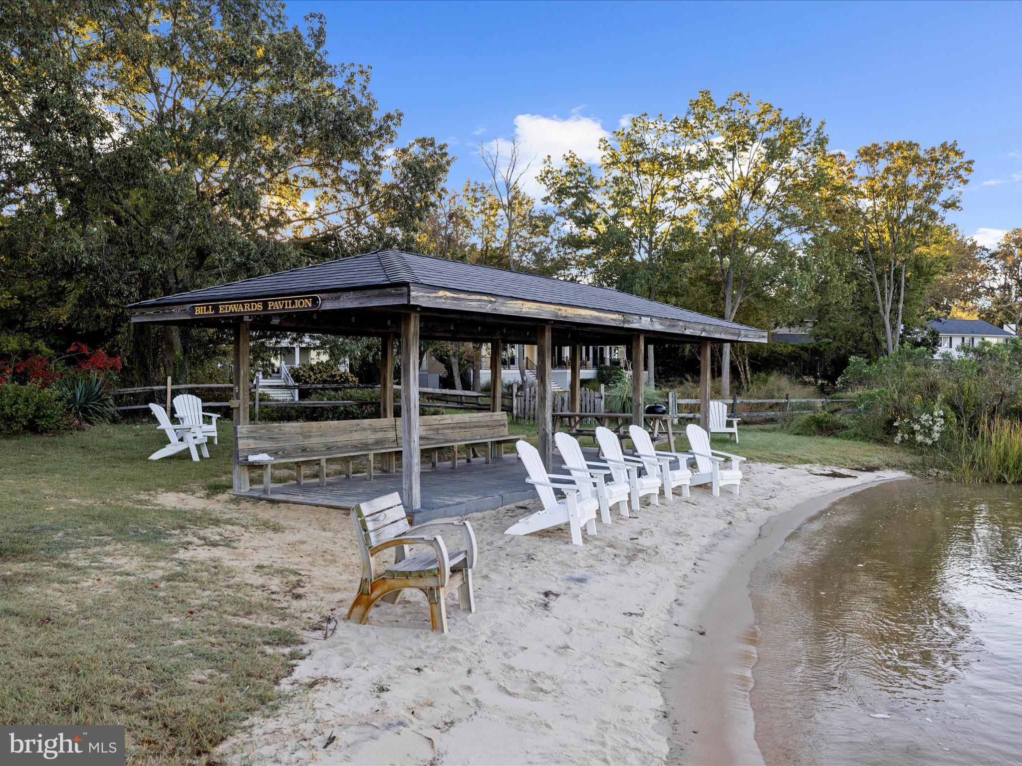 ROUND BAY - Residential