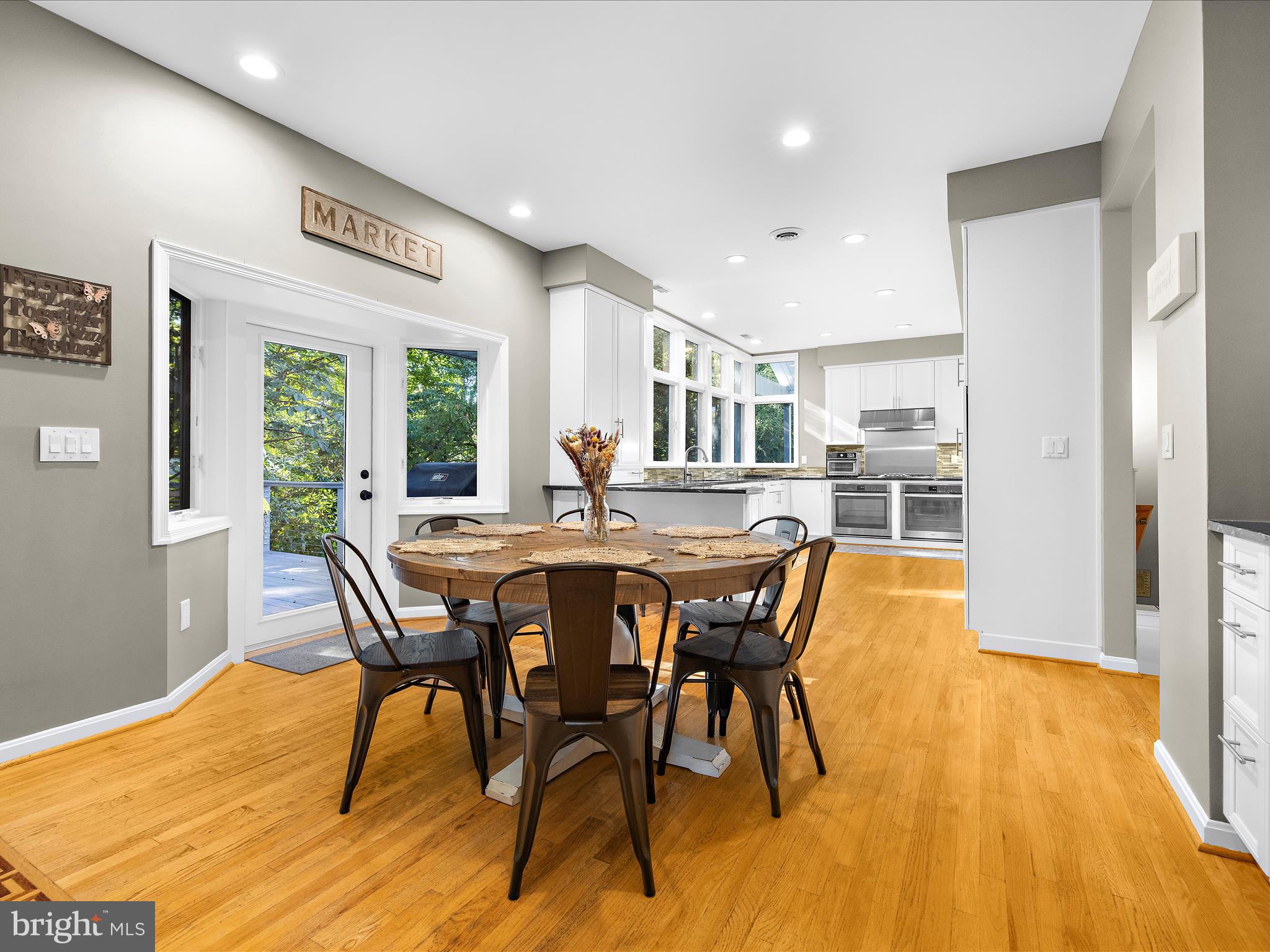 ROUND BAY - Residential