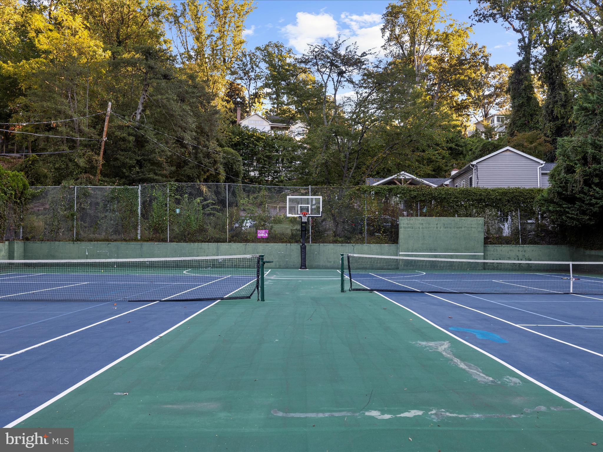 ROUND BAY - Residential