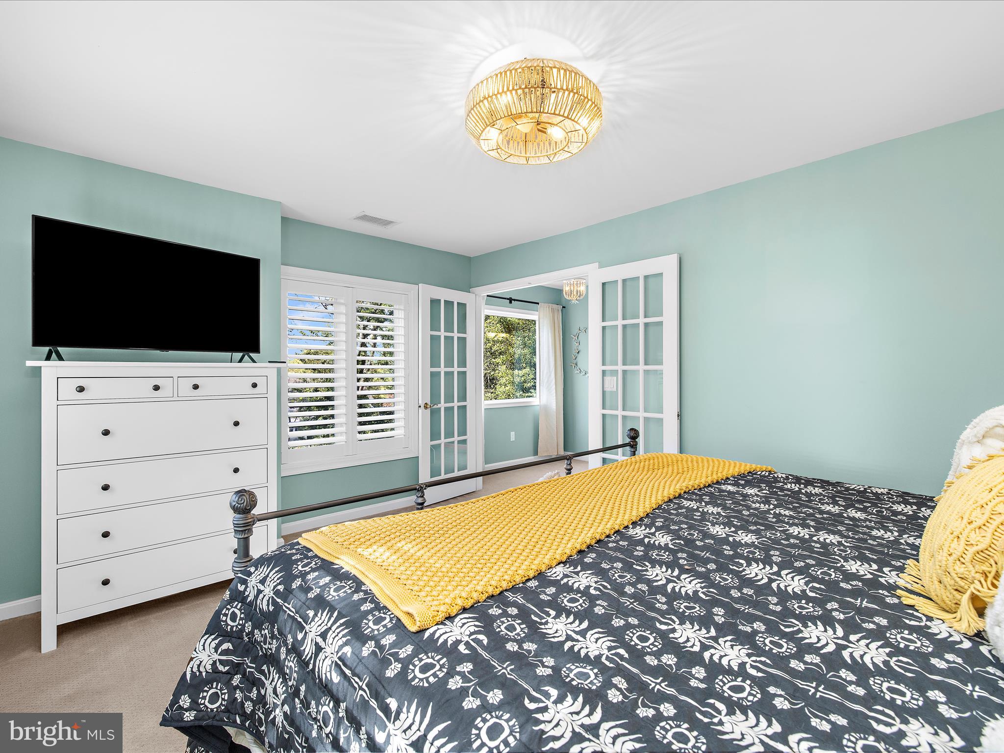 ROUND BAY - Residential