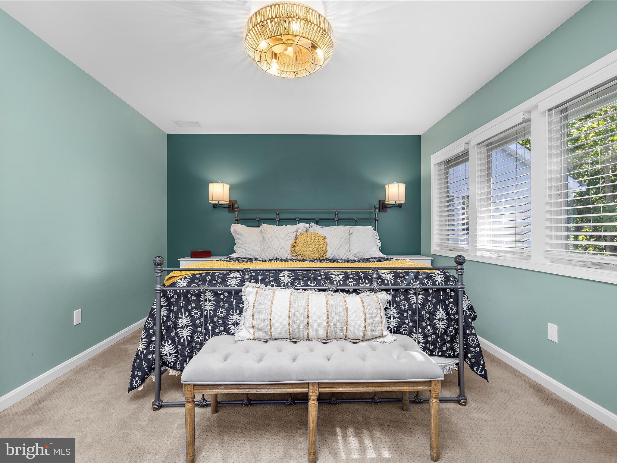 ROUND BAY - Residential