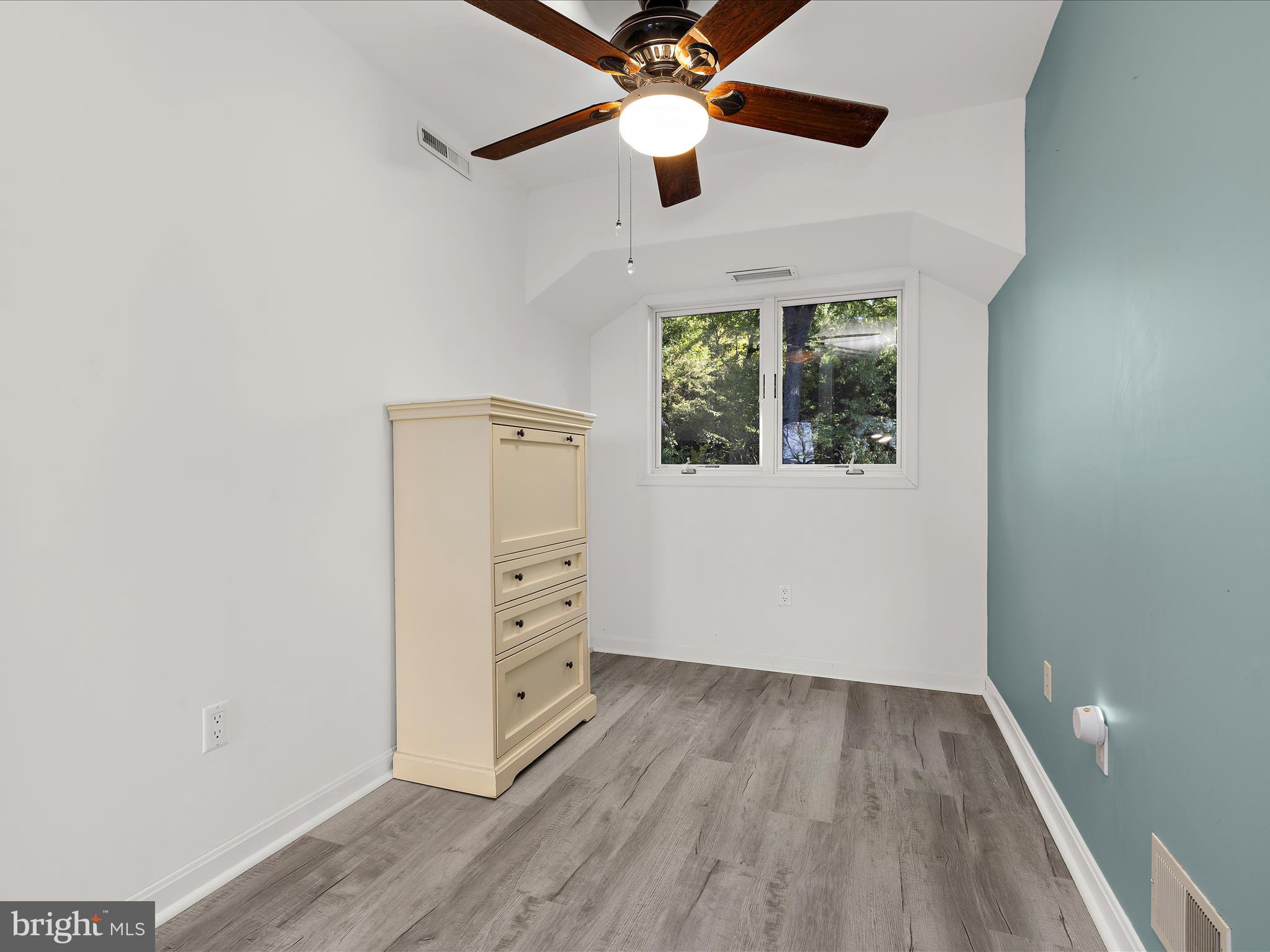 ROUND BAY - Residential