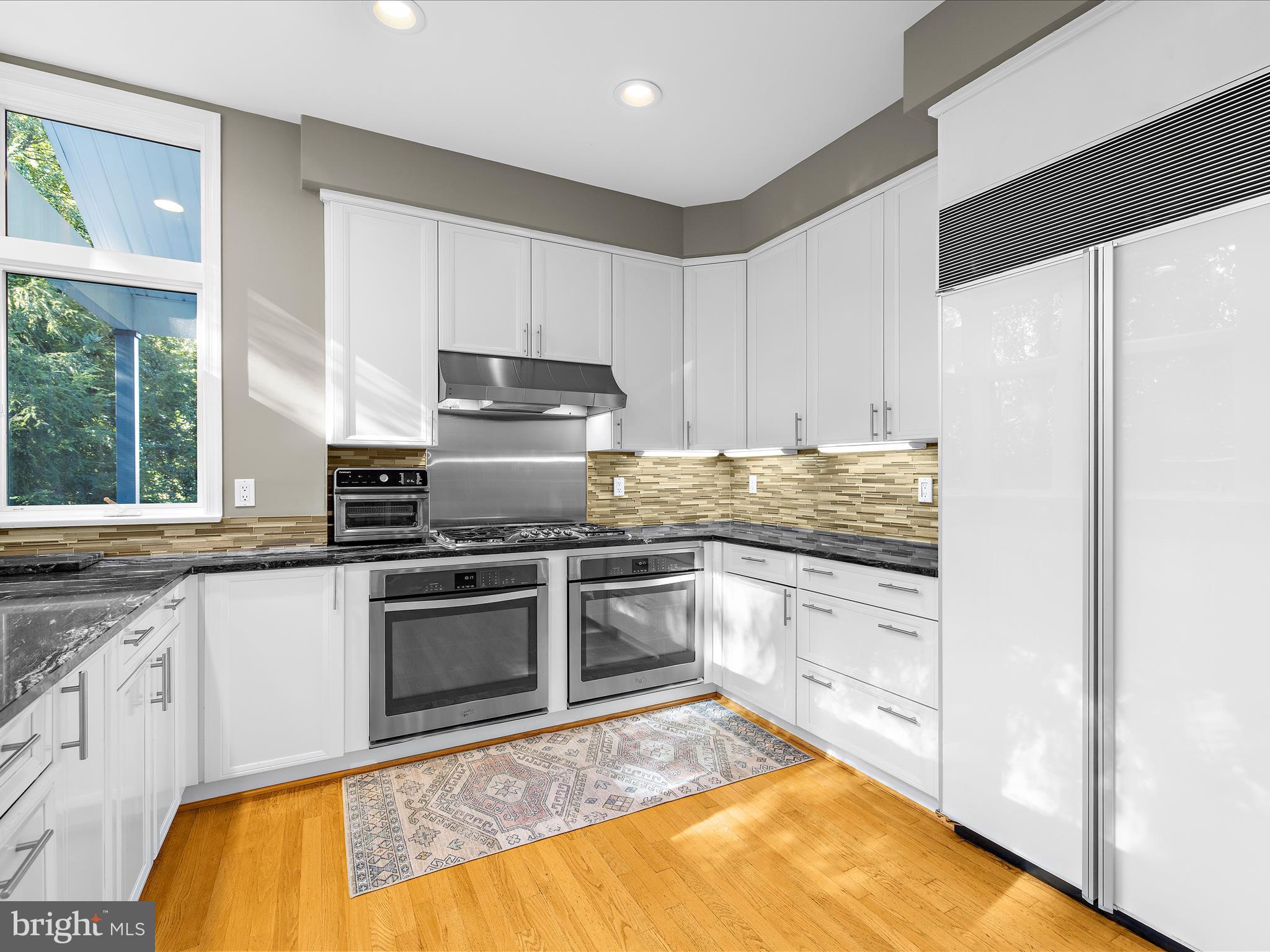 ROUND BAY - Residential