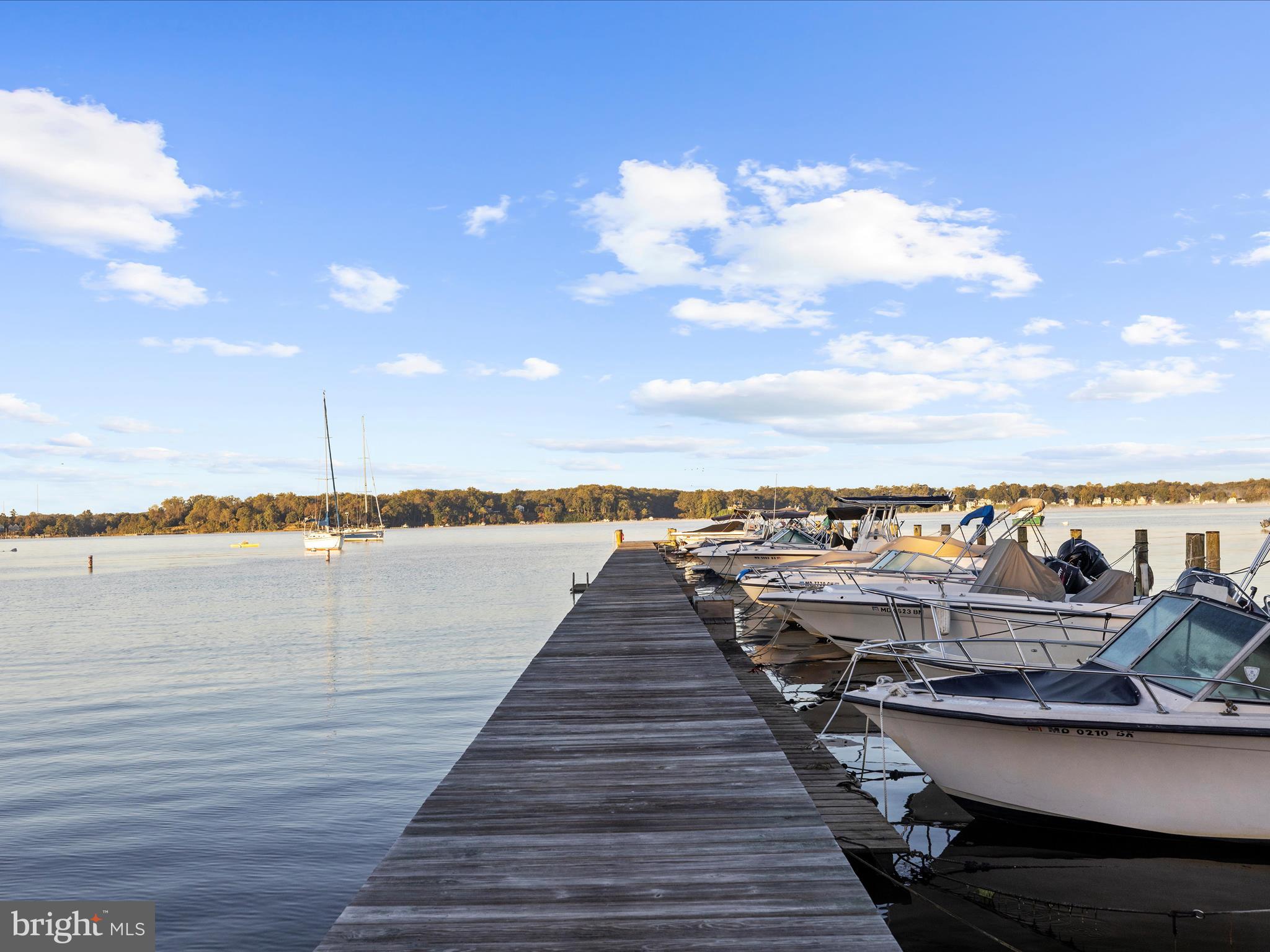 ROUND BAY - Residential