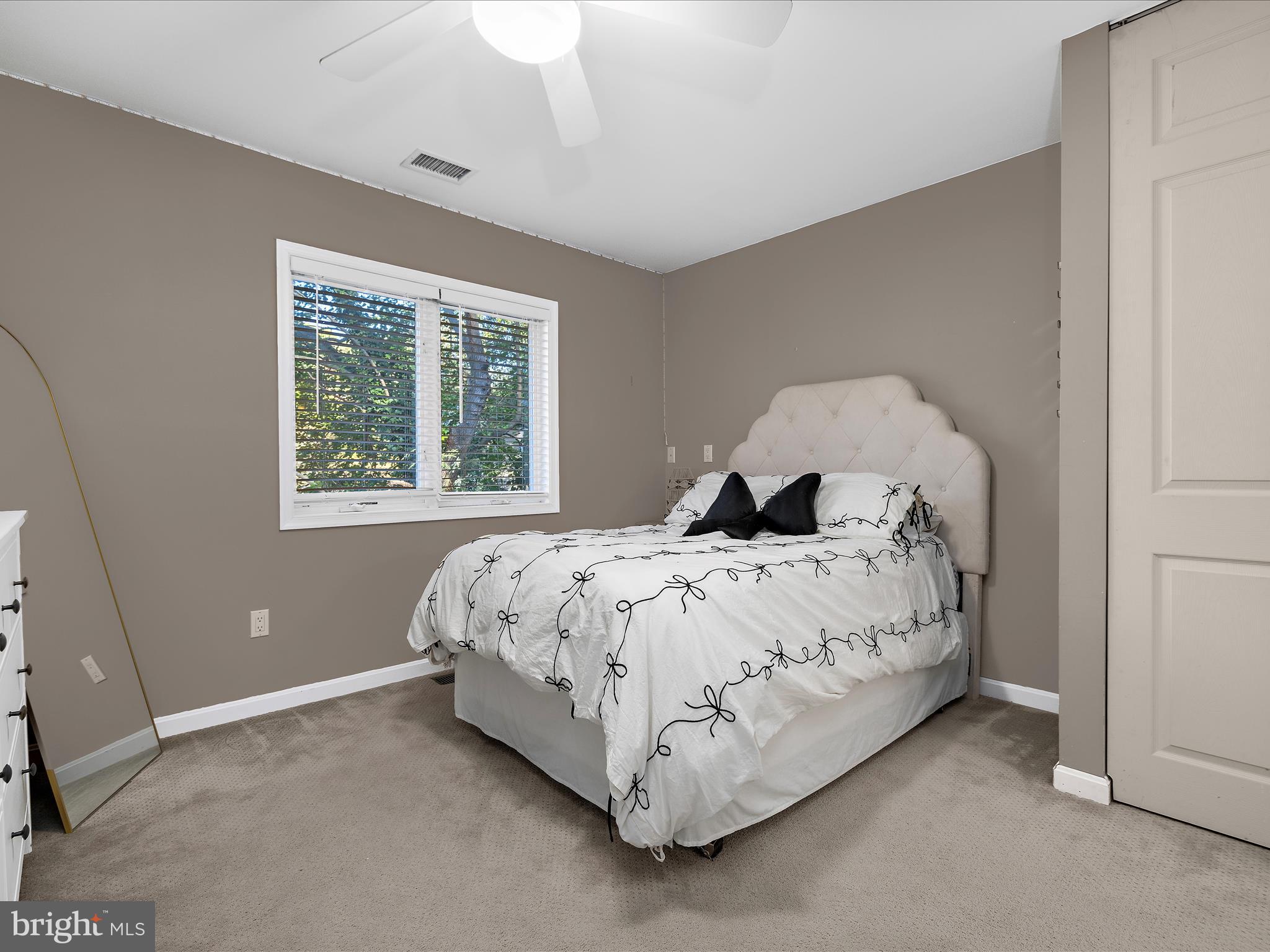 ROUND BAY - Residential