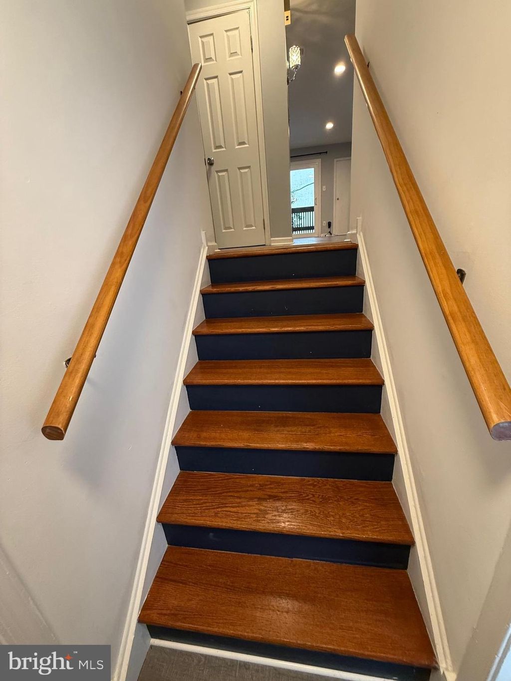 Photo of 4 Aspen Way, DOYLESTOWN, PA 18901 (MLS # PABU2094908)