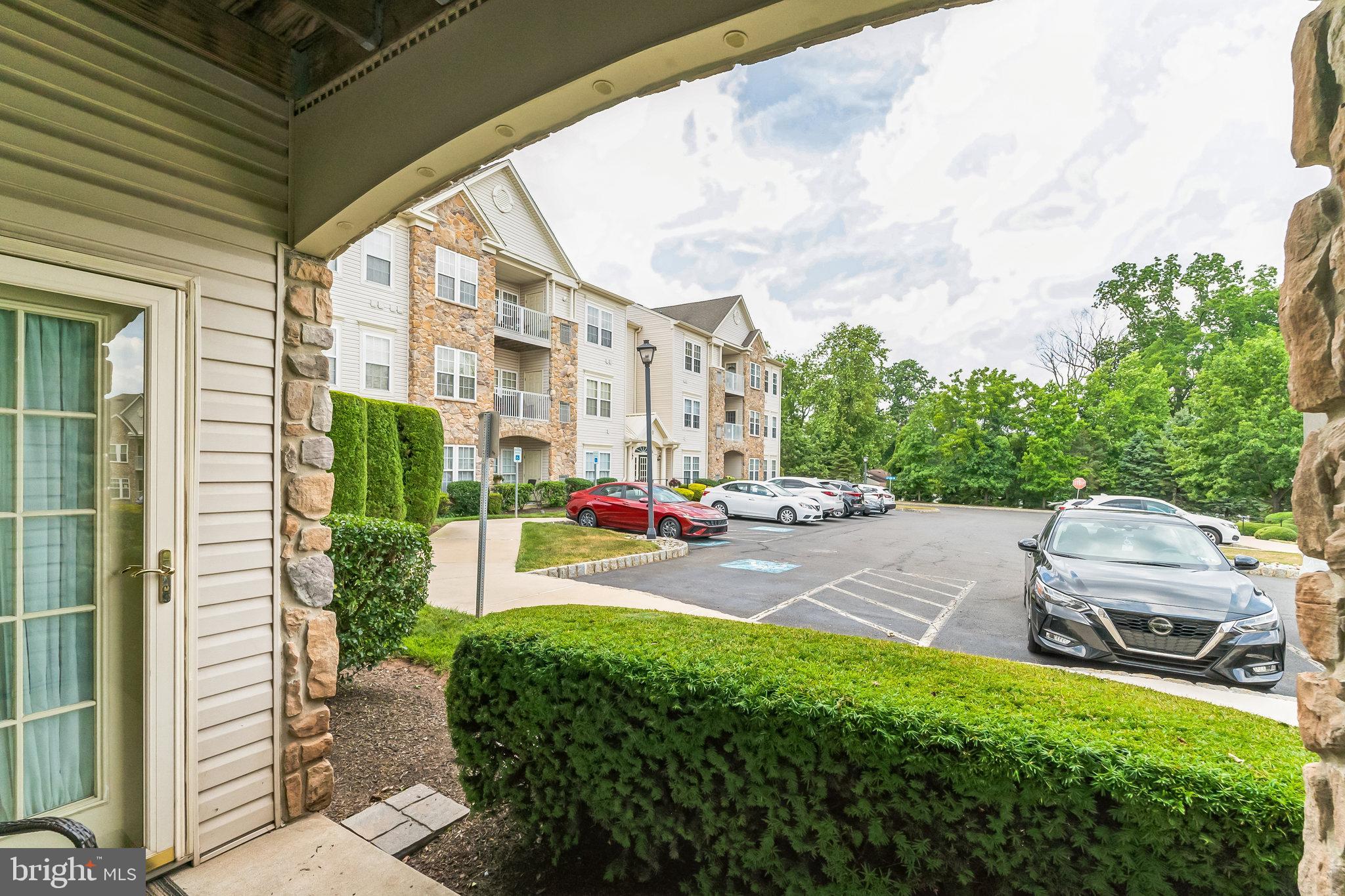FOREST RIDGE - Residential