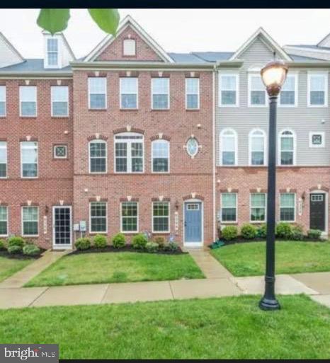 Fabulous townhome for rent. The beauty features 2 Car-Garage, gleaming hardwood flooring, deck, stainless steel appliances and large owner's suite. the property is a hop, skip and jump from Addison Road Metro Station. Available within 2 weeks of approval! Welcome Home! Apply Today!