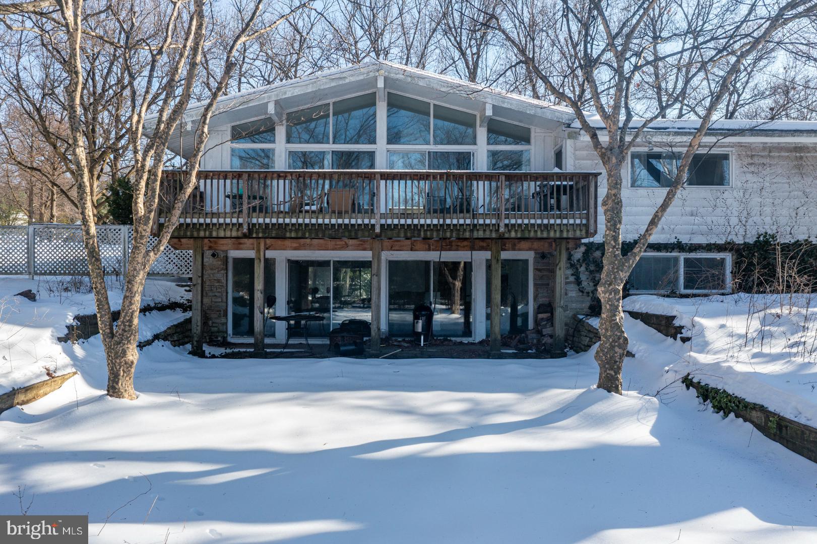 BIRDLAND - Residential