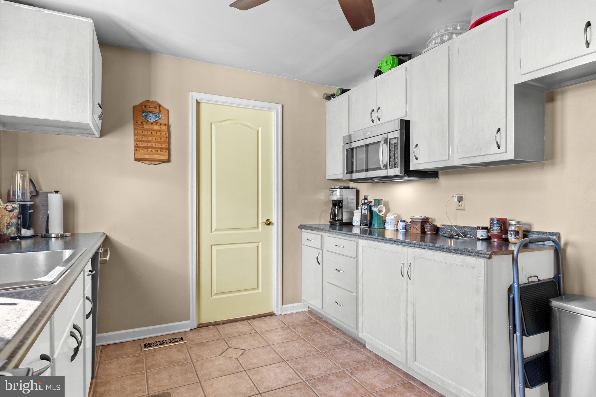 FAIRLESS HILLS - Residential