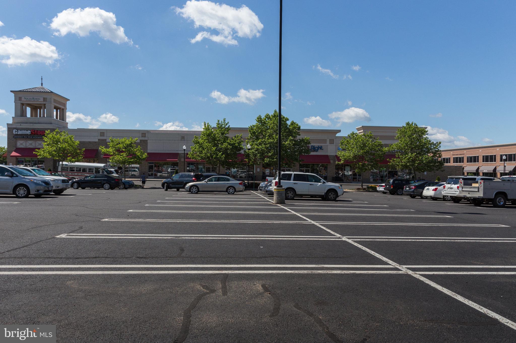 SOUTH RIDING - Residential Lease