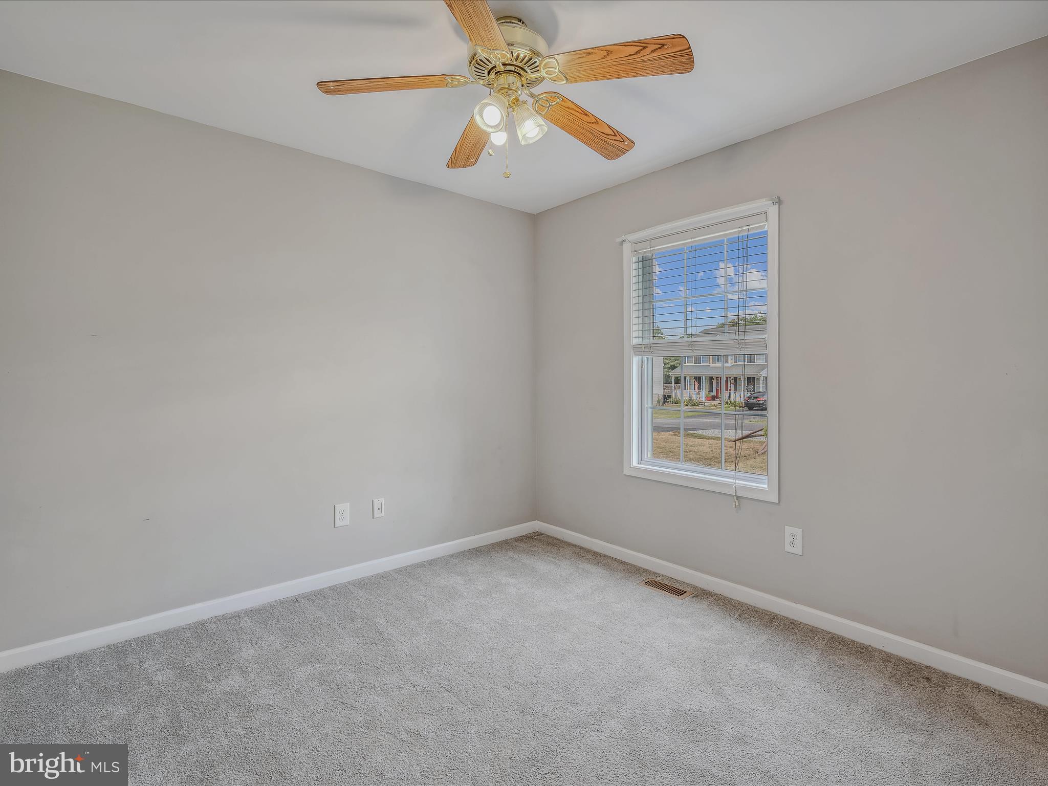 FOREST HEIGHTS - Residential