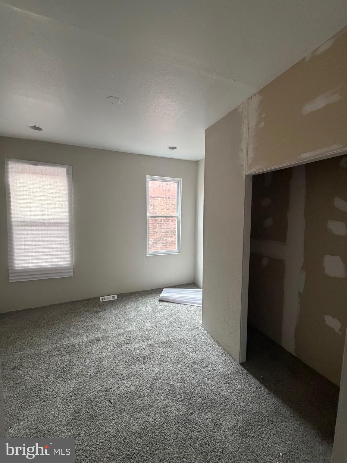 CLIFTON PARK - Residential